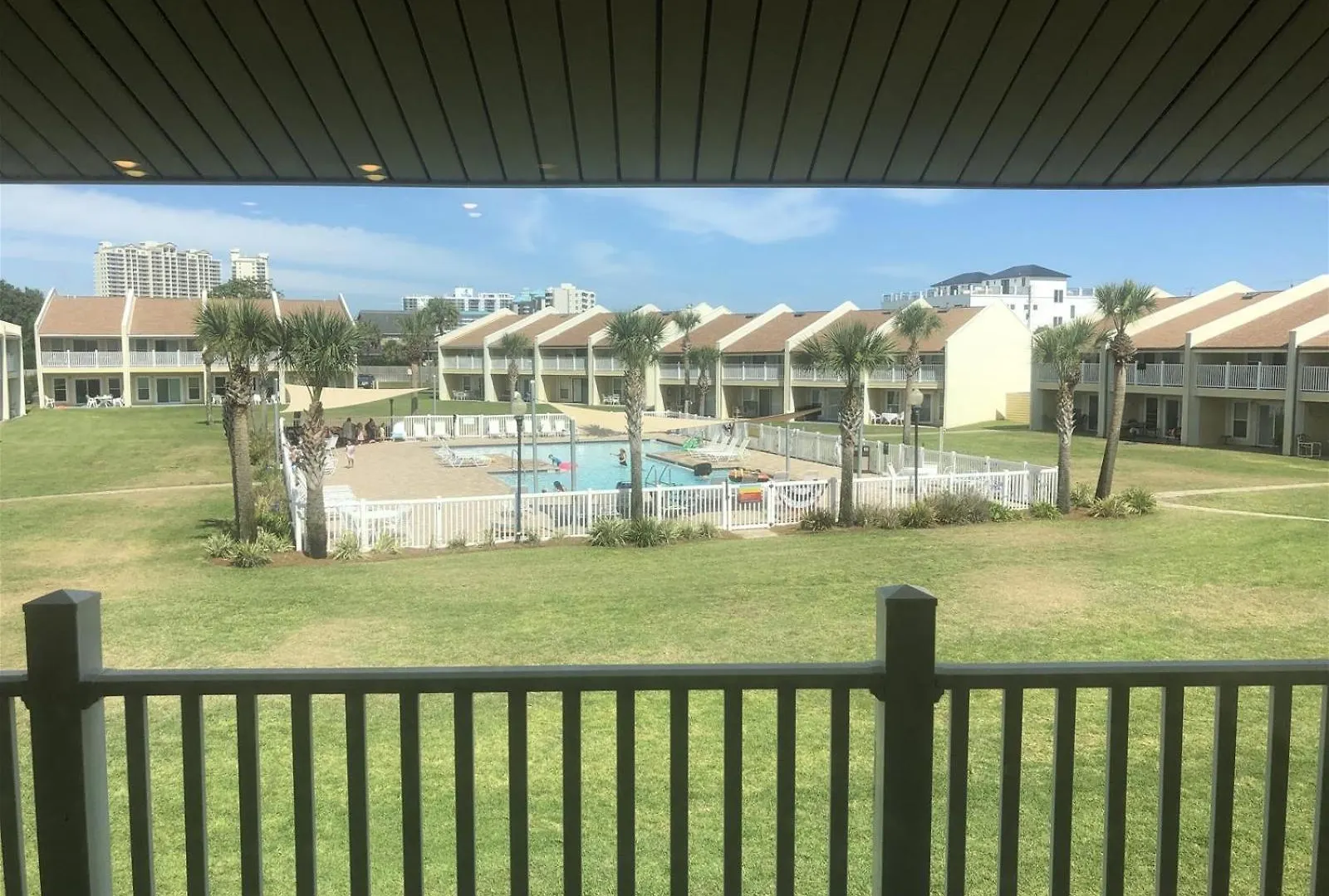 10 G Two Bedroom Holiday home *