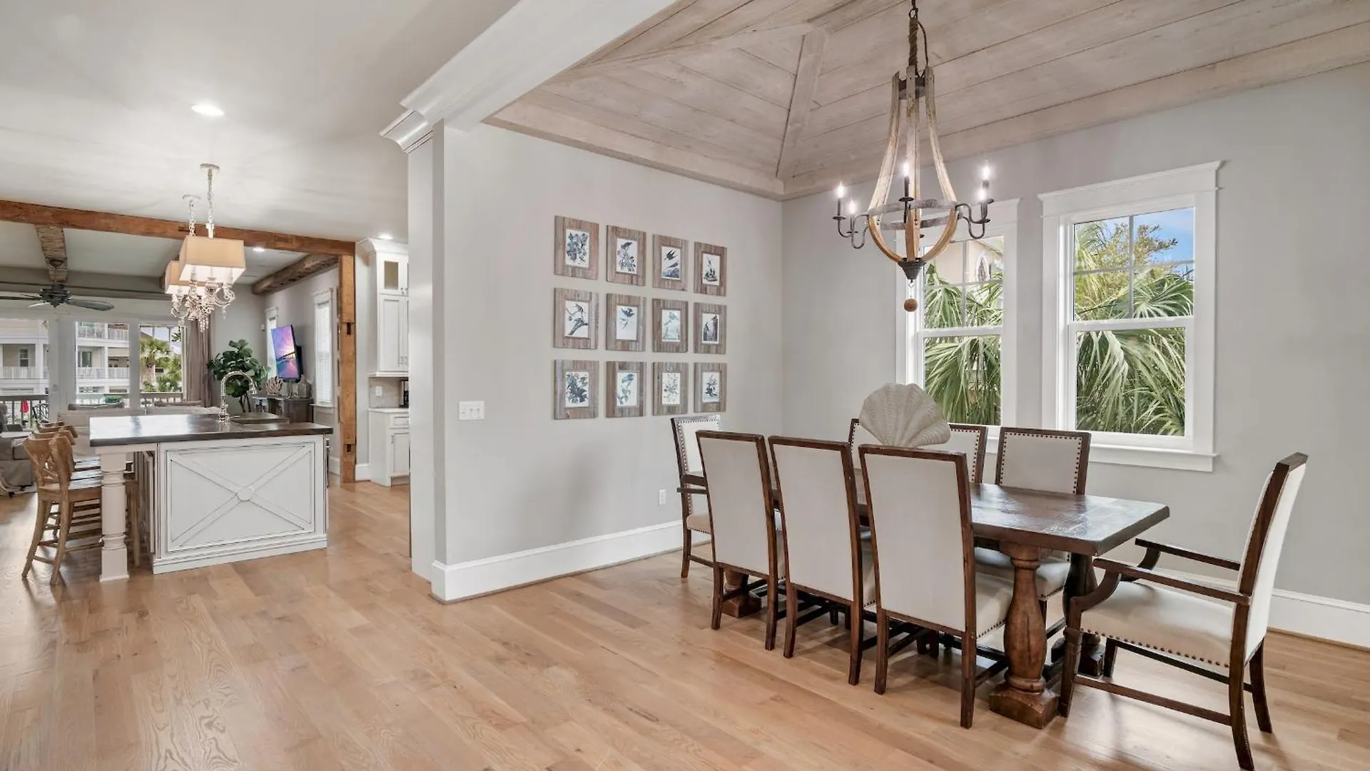 Living The Dream At Pointe Holiday home