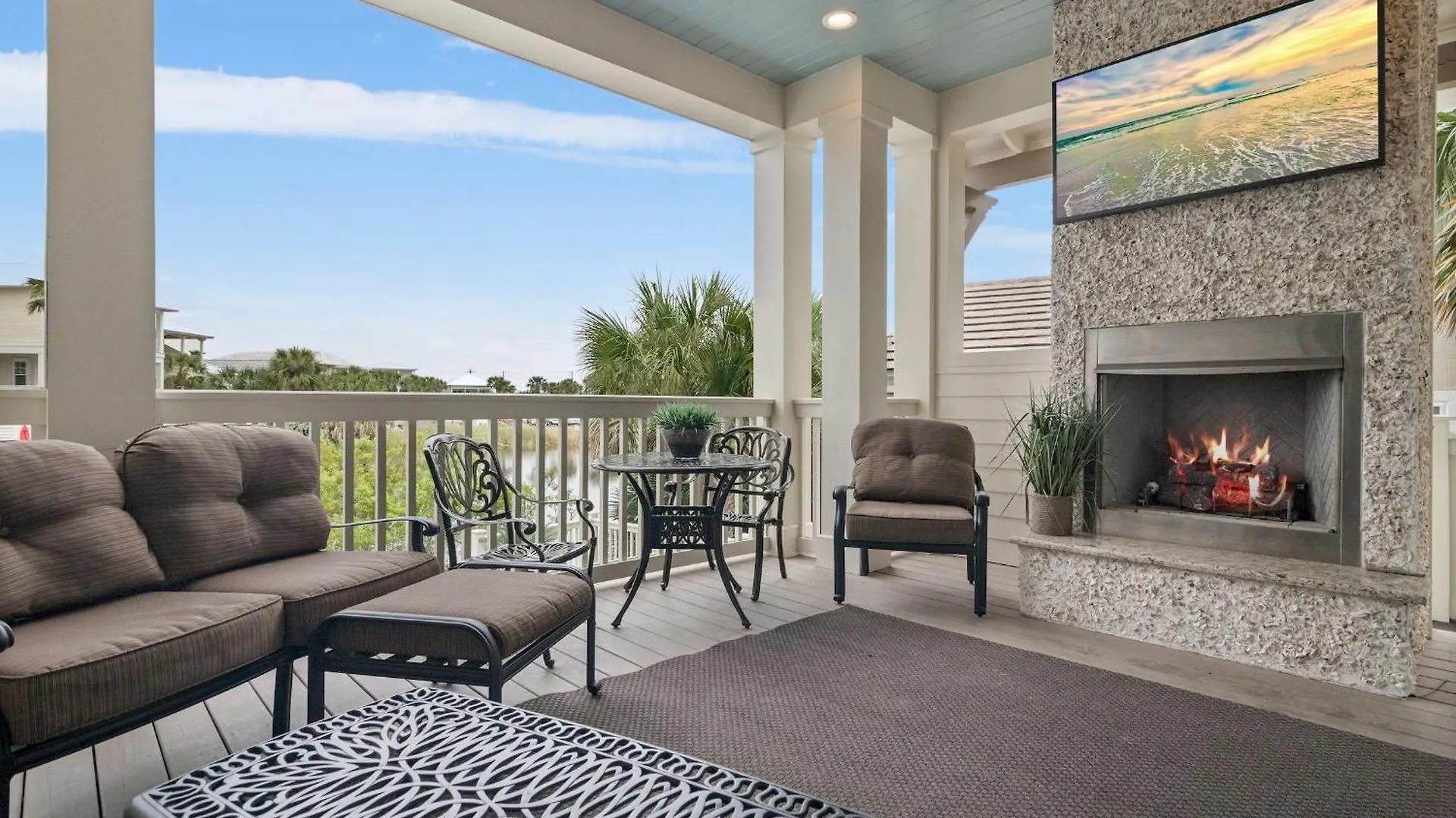 Living The Dream At Pointe Holiday home *