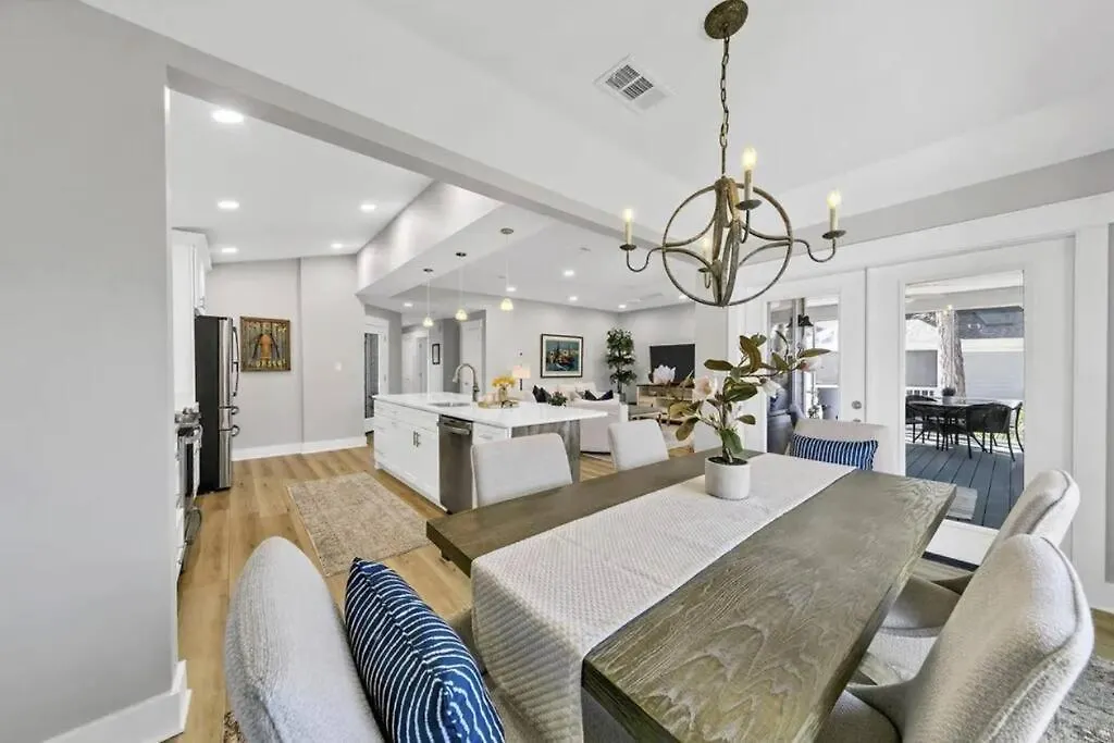 3 Bed 3 Bath And Bay Escape - Free Golf Cart