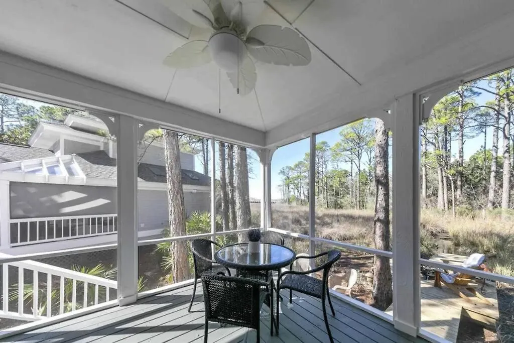Holiday home 3 Bed 3 Bath And Bay Escape - Free Golf Cart Destin