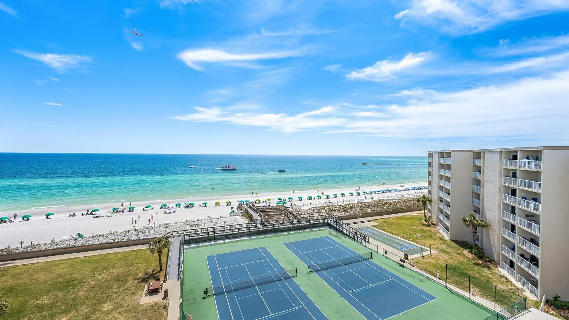 Surf And Racquet Unit 717 Destin