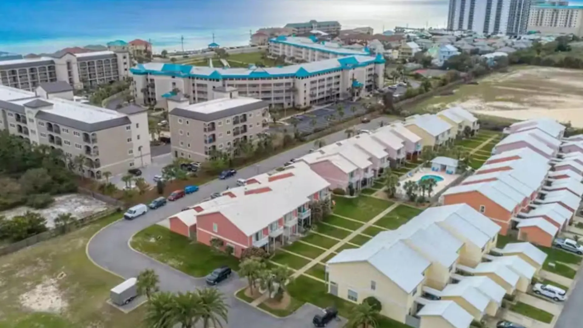 Gulf Walk 102 *