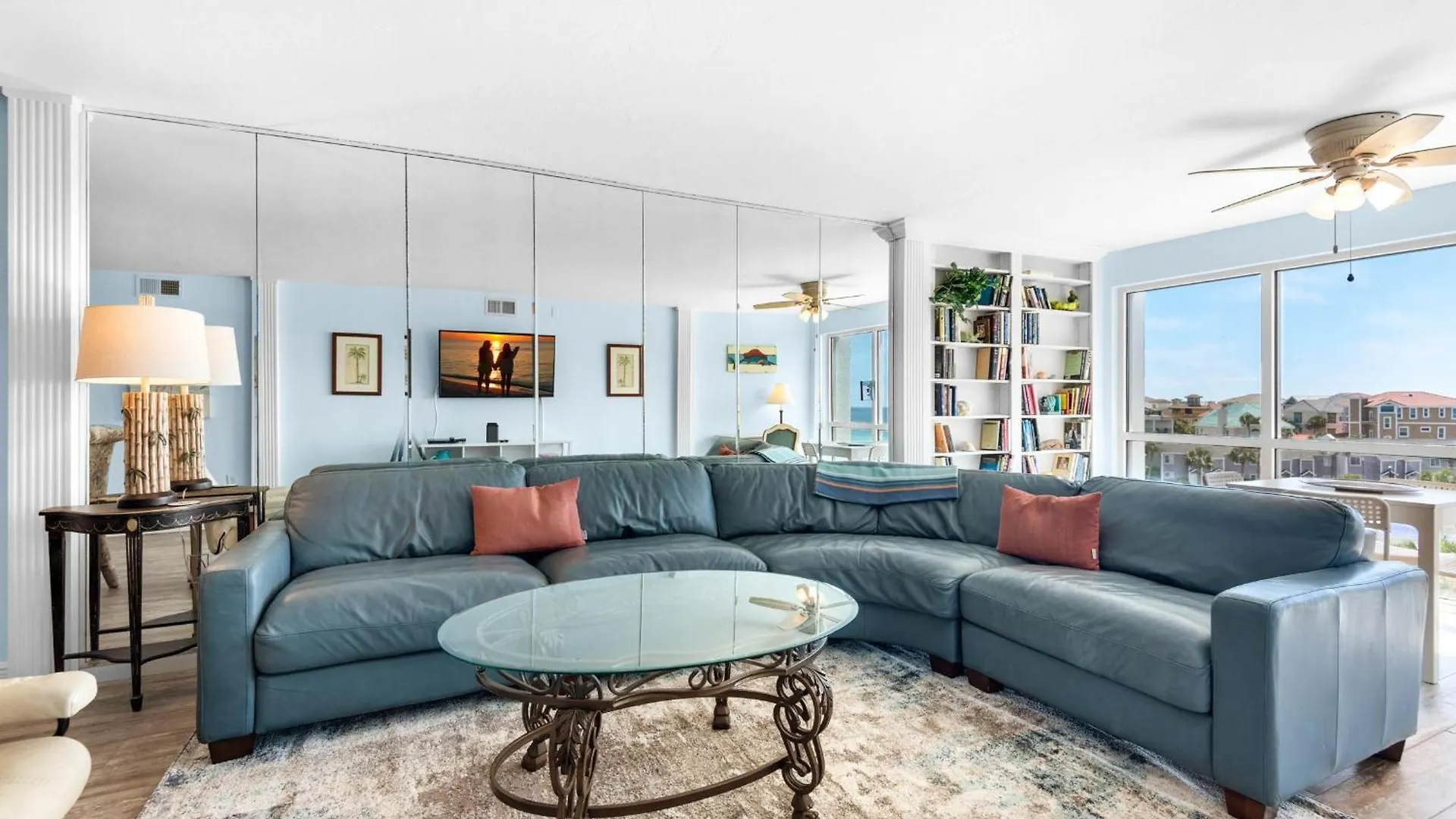 Shoreline Towers 3063 Apartman