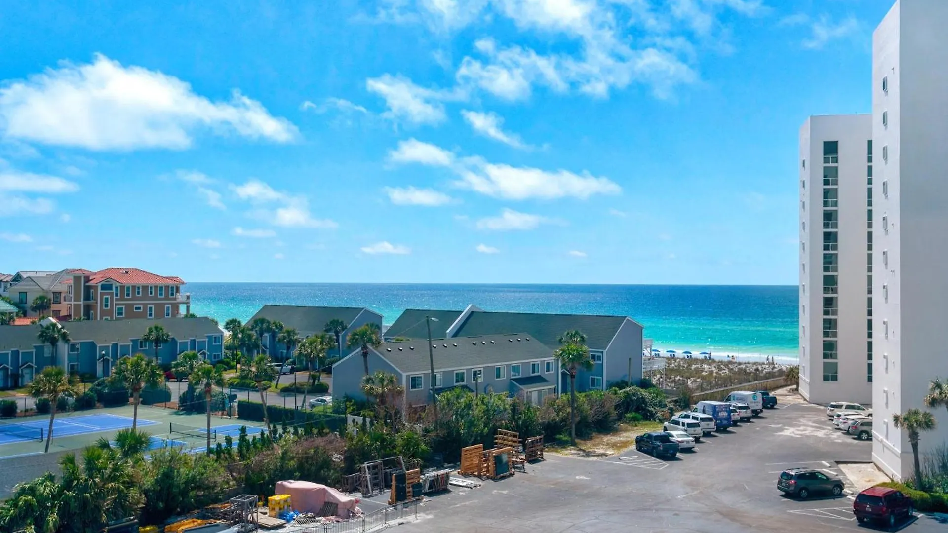 Shoreline Towers 3063 Destin
