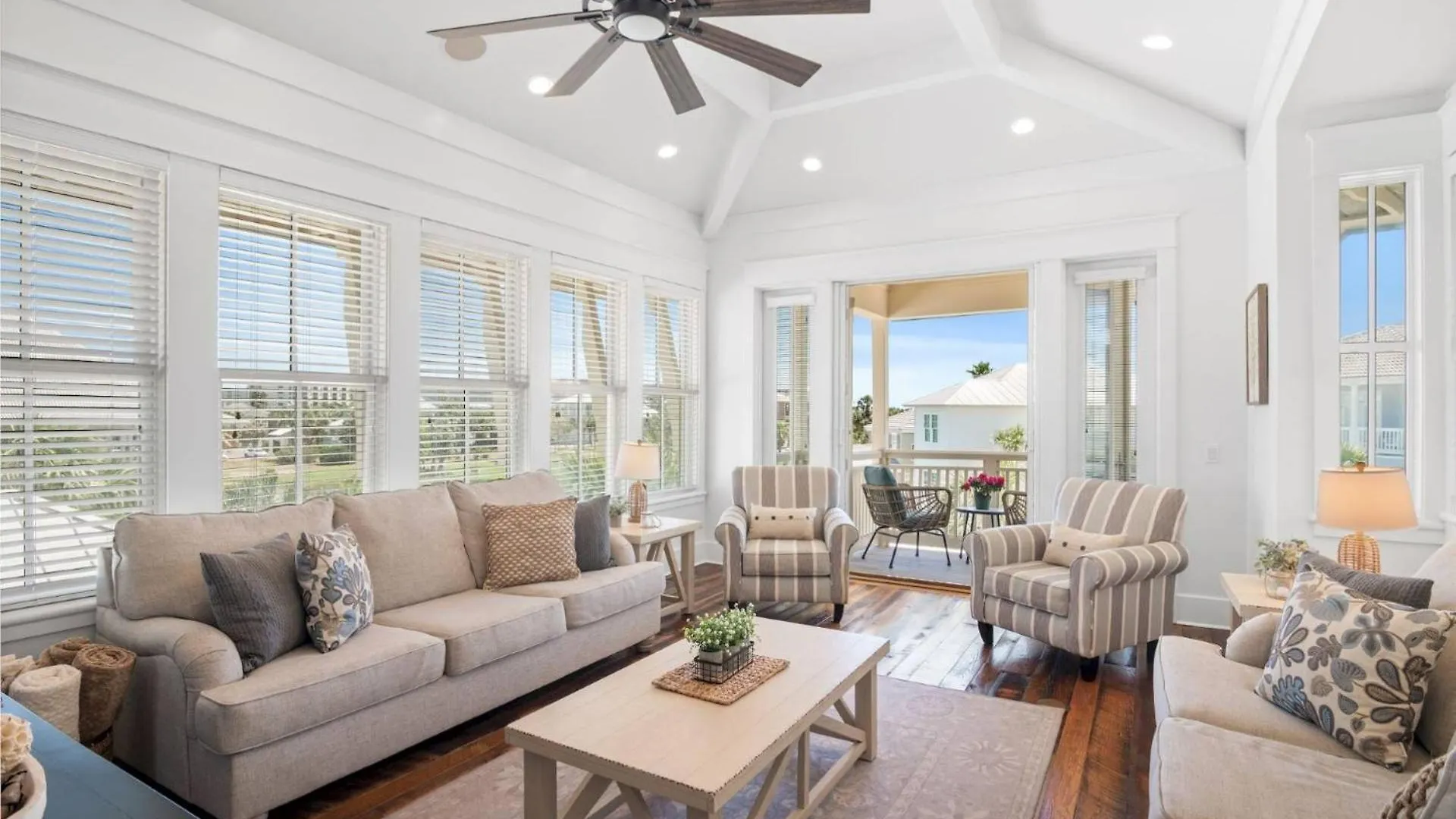 بيت للعطل Pointe 3586 - Emerald Breeze Hideaway دستين