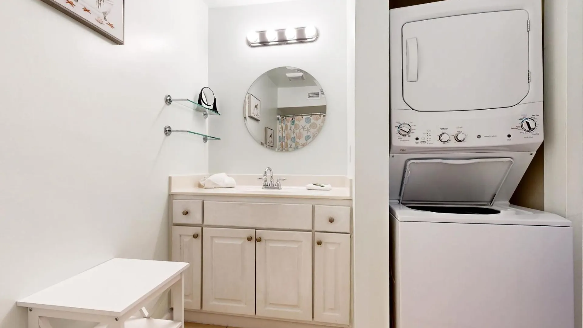 Apartment Tradewinds 4