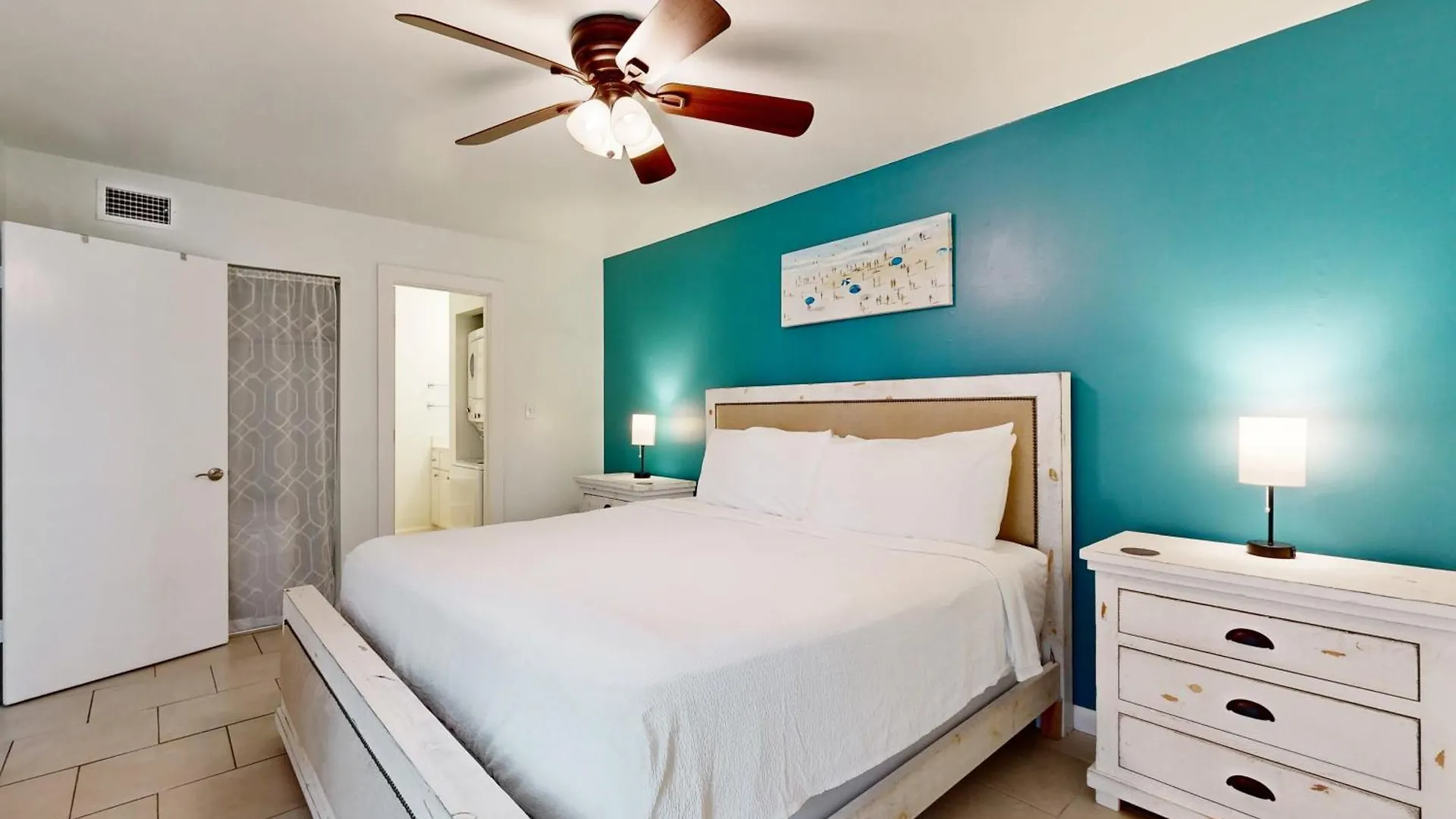 Apartment Tradewinds 4