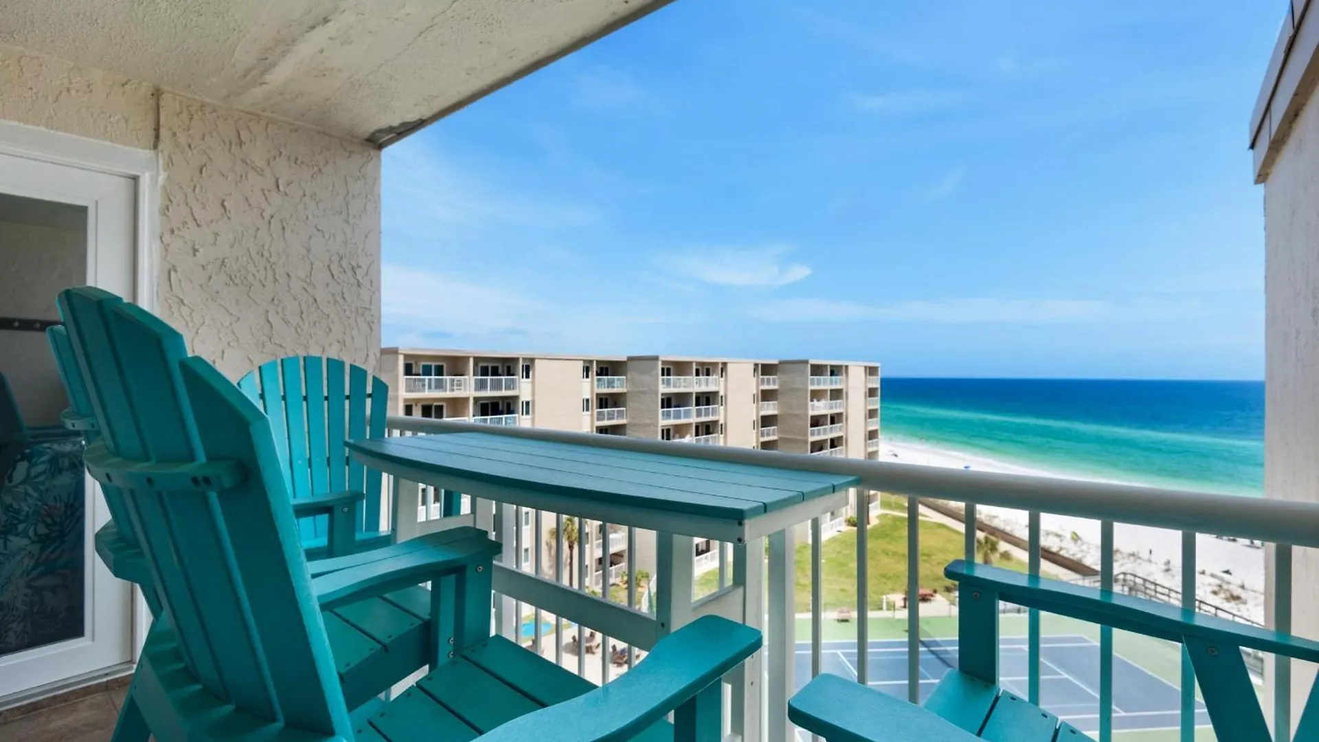 Holiday Surf And Racquet Club 707 * Destin