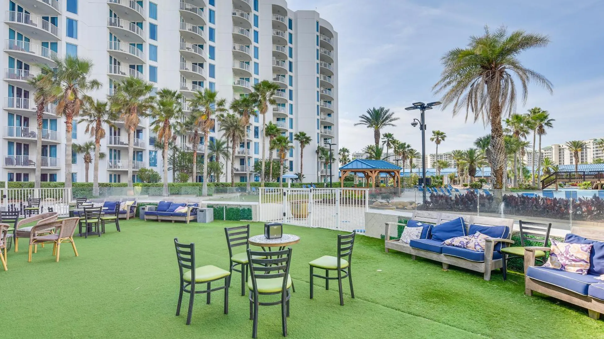 Apartment Walk To Poolside Oasis In Palms Of Destin! *