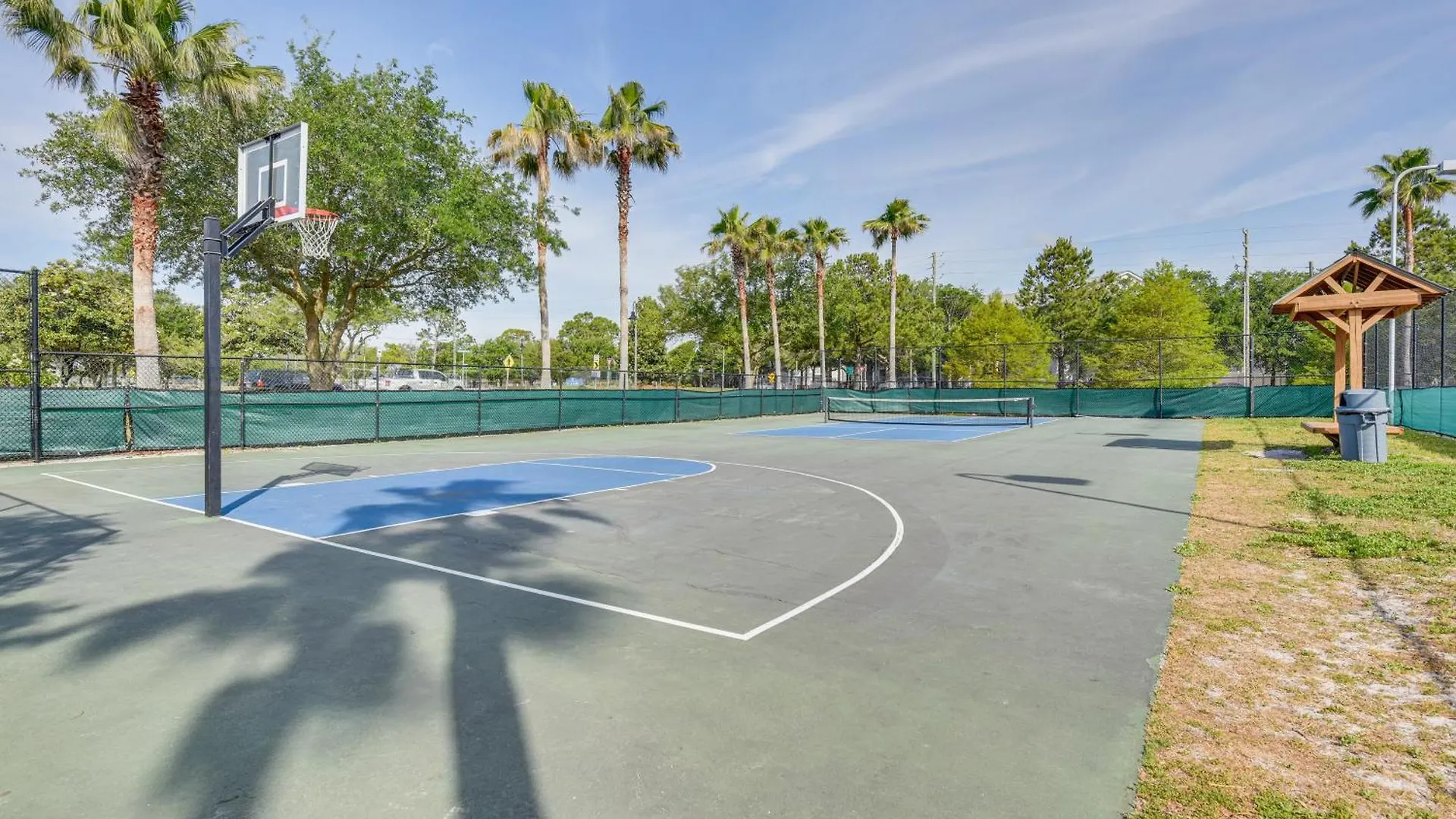 Walk To Poolside Oasis In Palms Of Destin!
