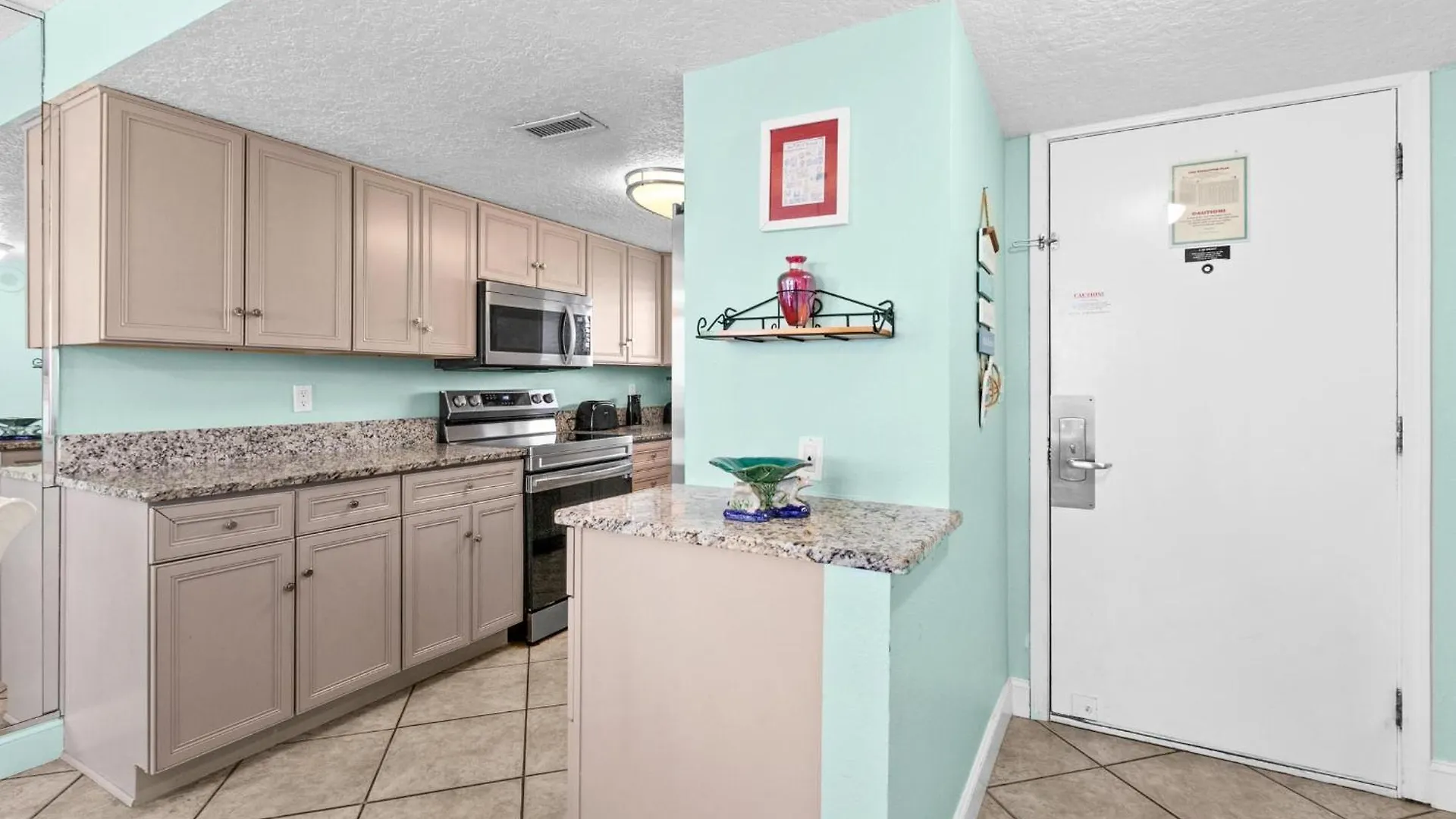 Sundestin Unit 1718 *