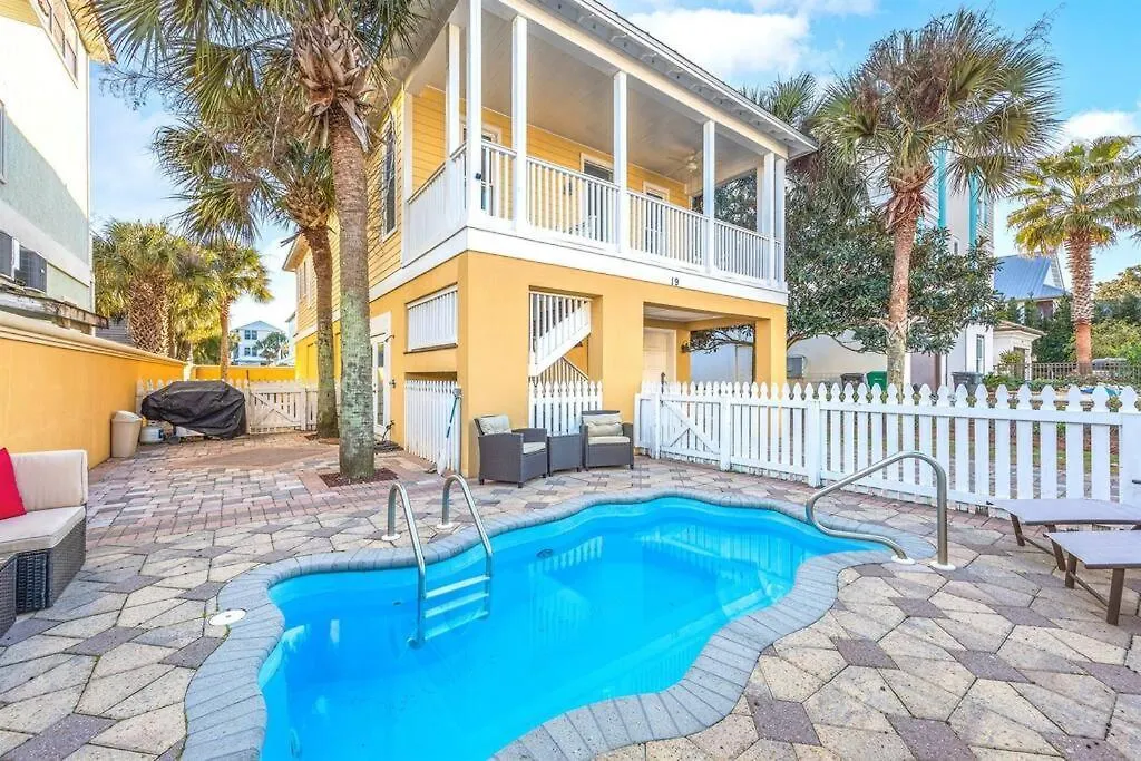 Holiday home Frangista Hideaway *