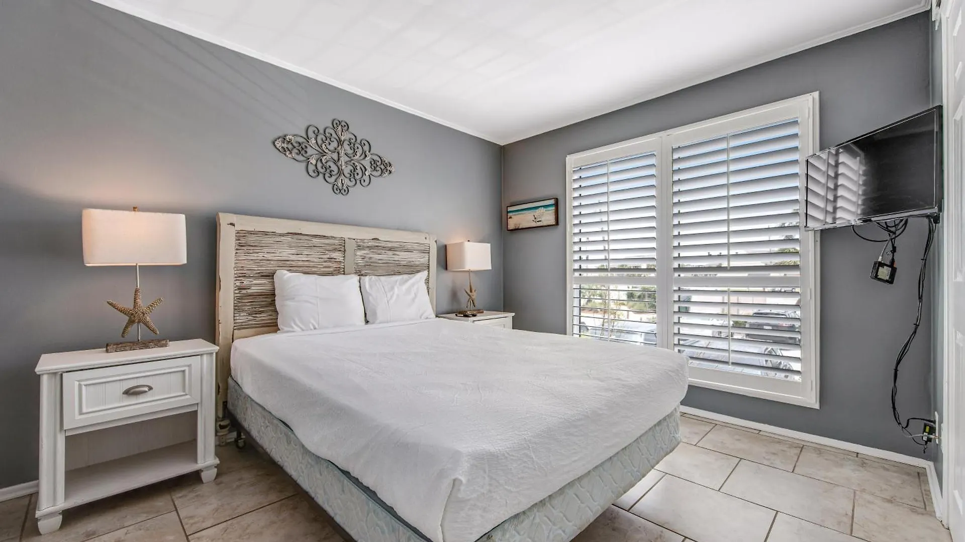 Hotel ​sandpiper Cove *