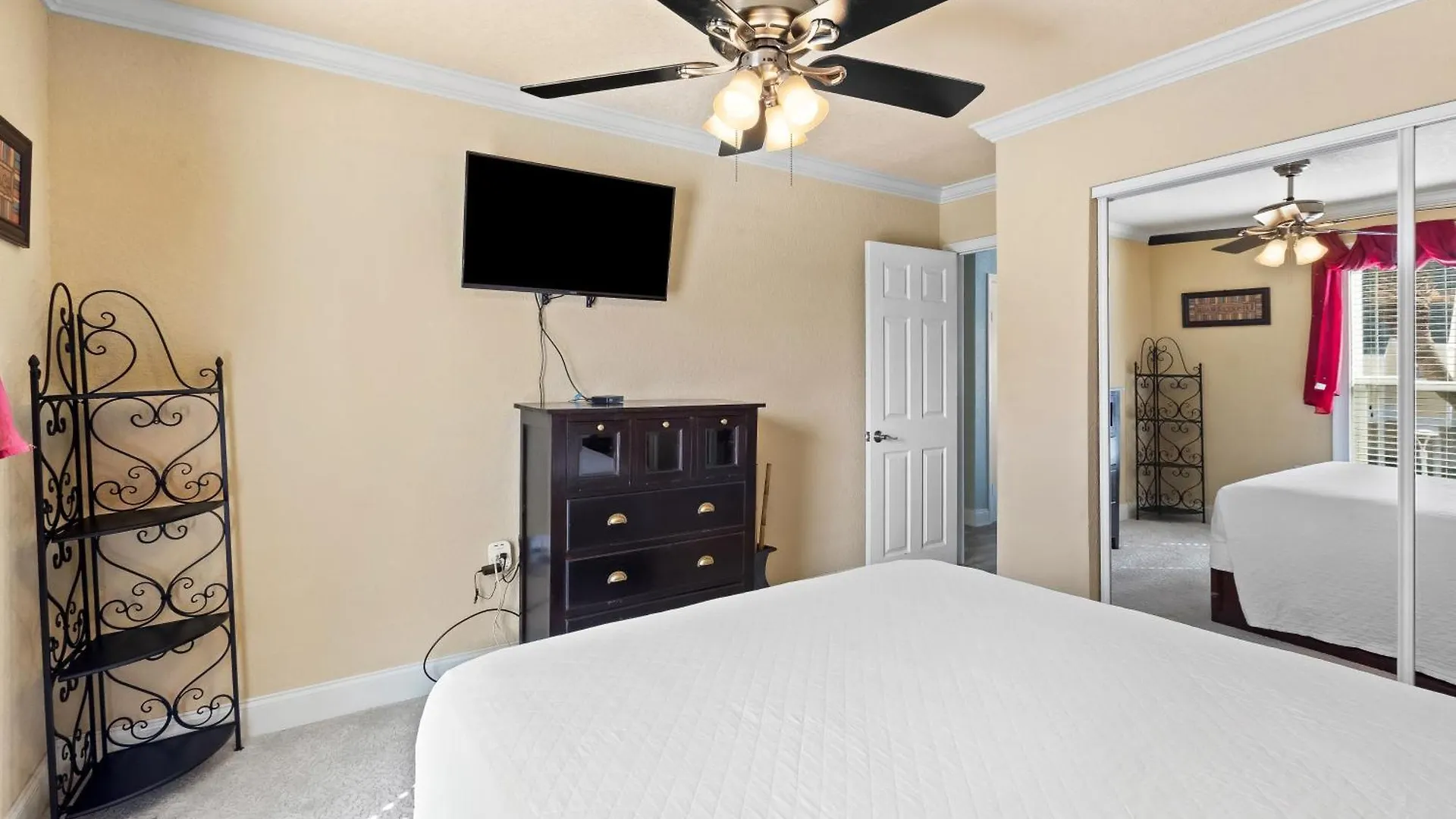 Hotel ​sandpiper Cove