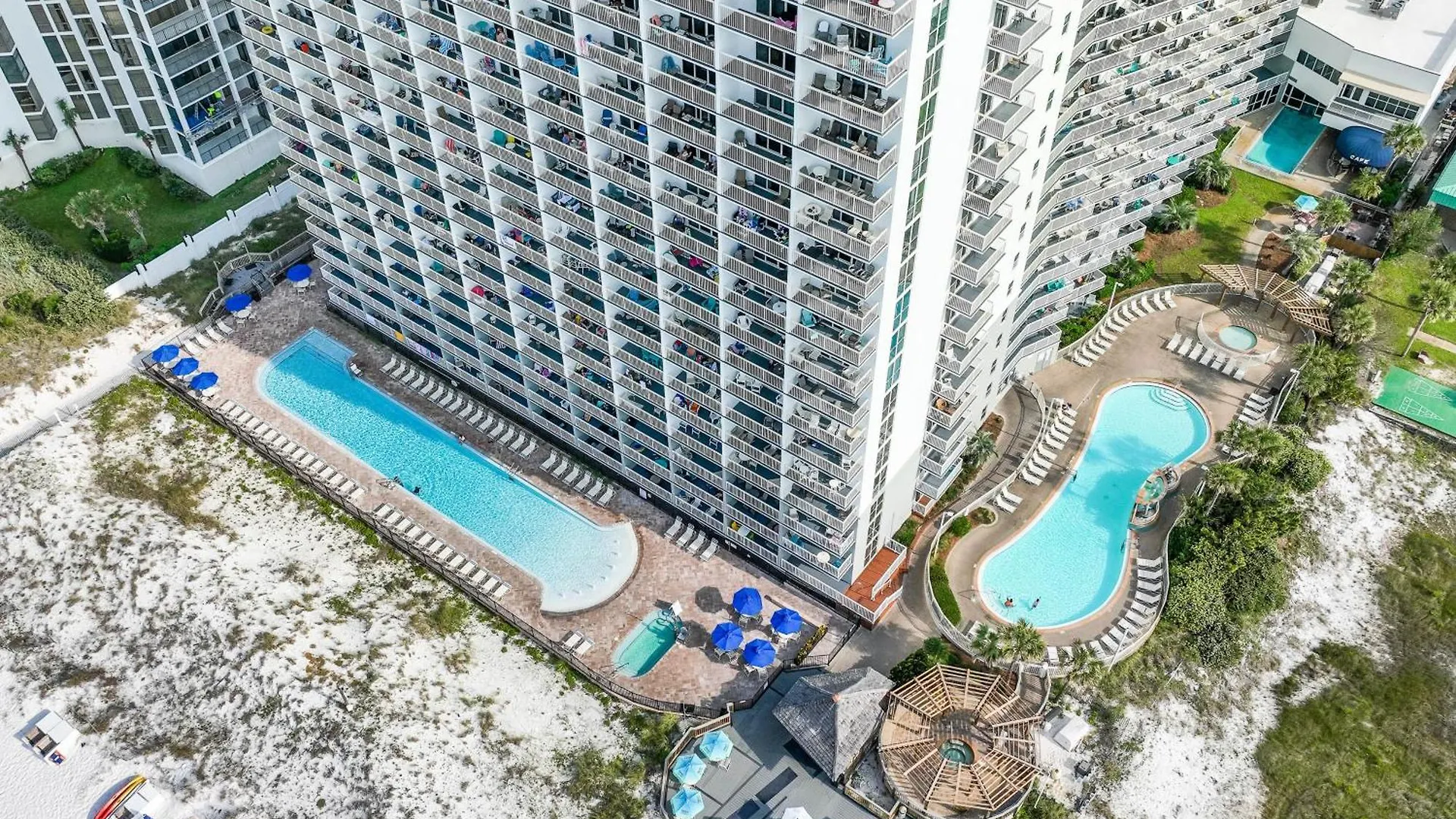 Pelican Pointe 公寓