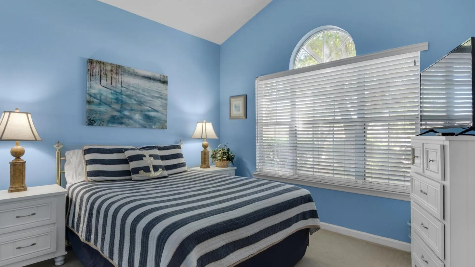 Holiday home A Stones Throw By Newman-dailey *