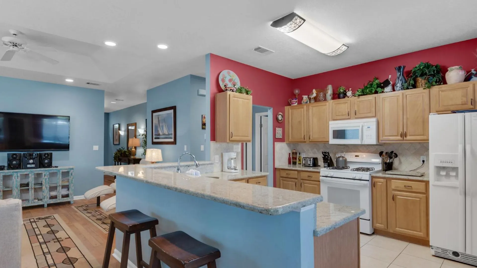 A Stones Throw By Newman-dailey Holiday home