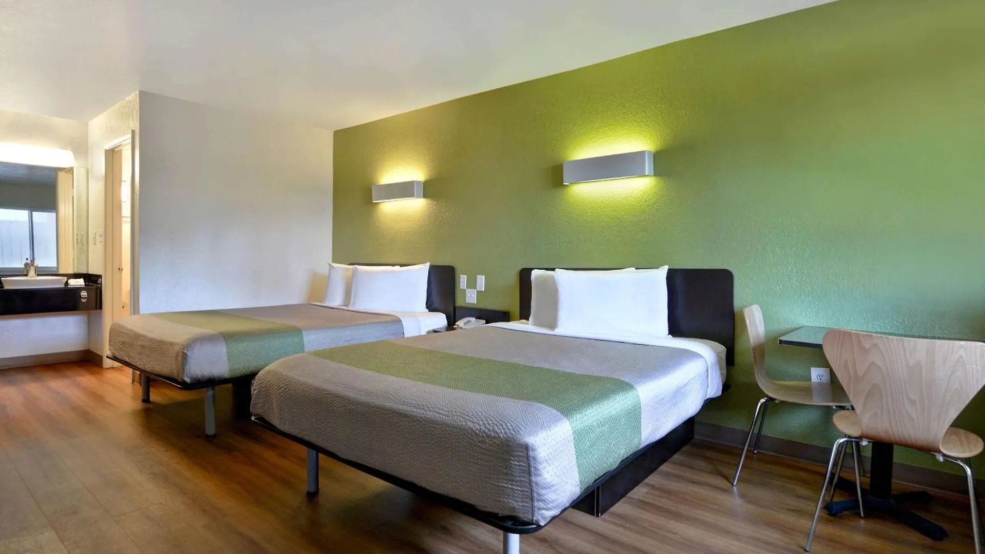 Hotell 6-destin, Fl 2*