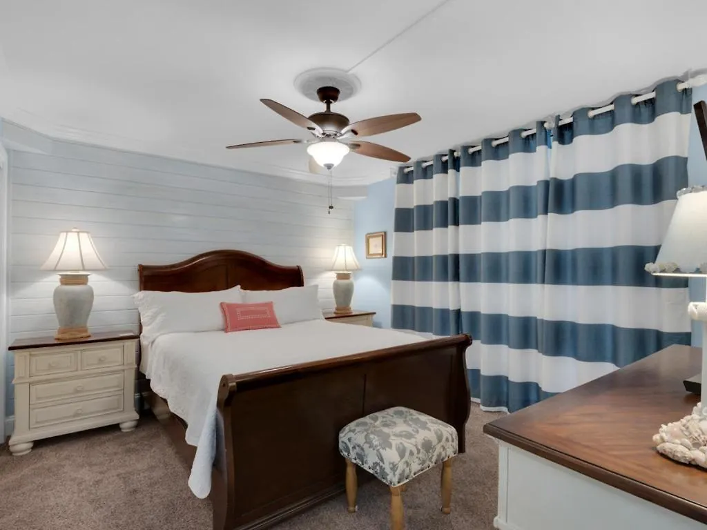 Holiday home Magnolia House At Pointe I