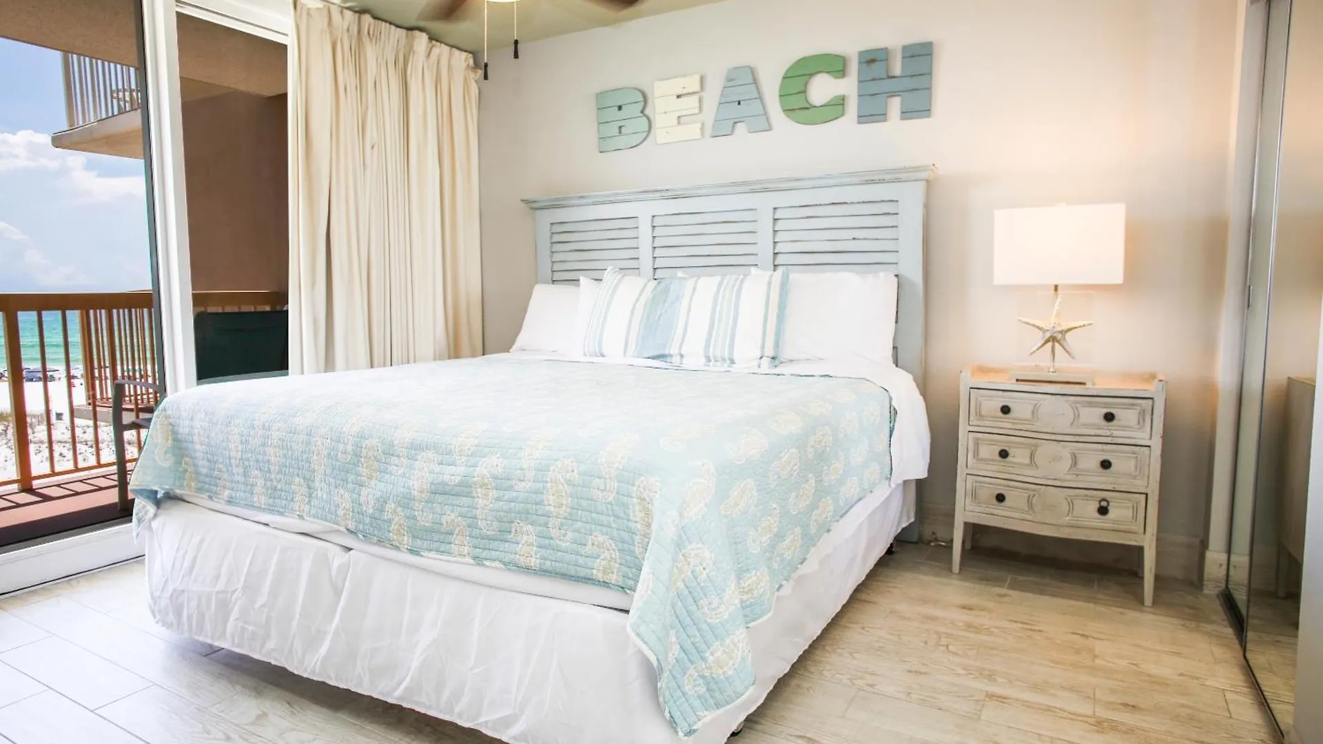 Pelican By Panhandle Getaways دستين