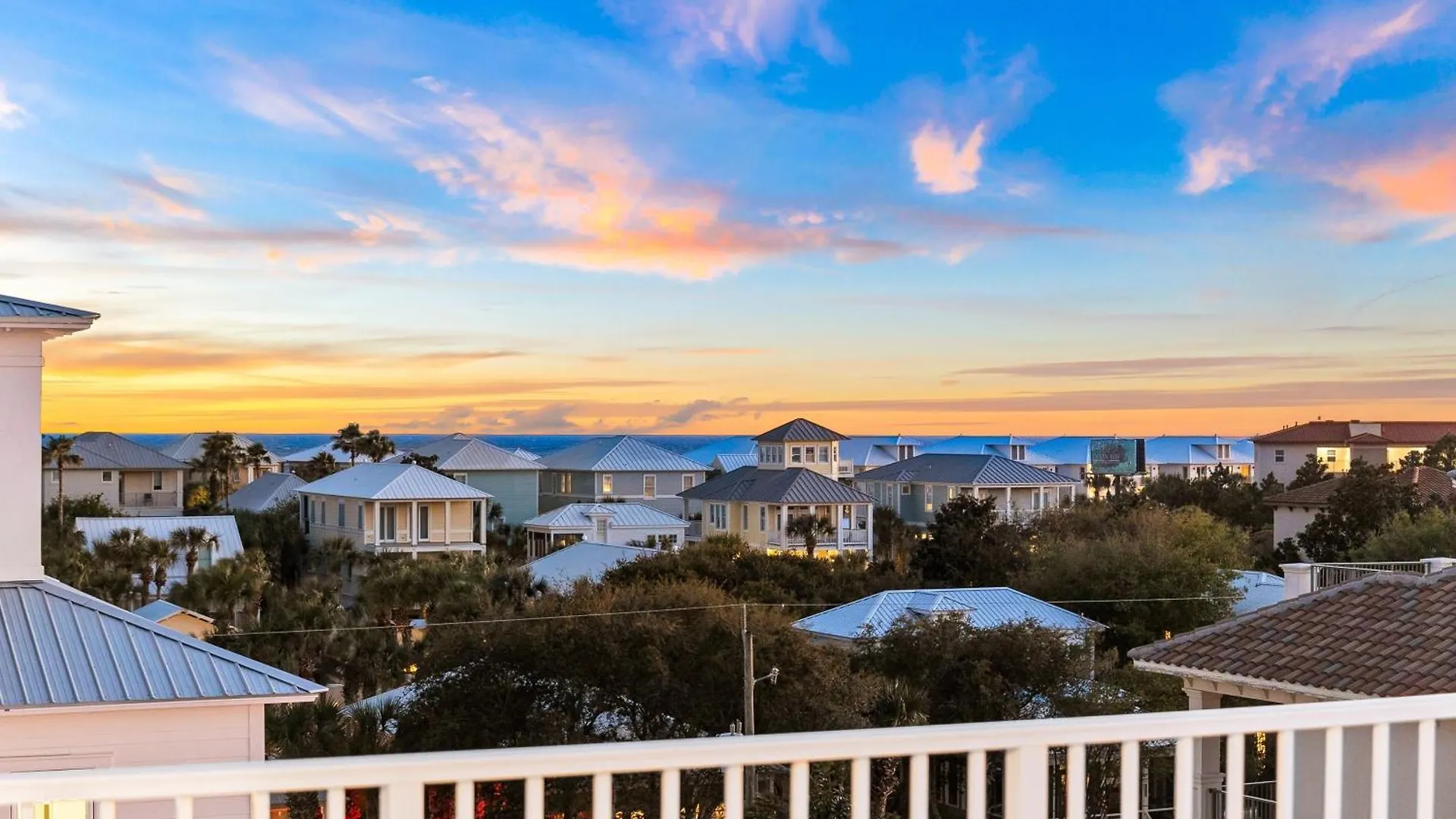 Villa Emerald Sunset By Avantstay 9bdr Poolgame Roomrooftopwalk To