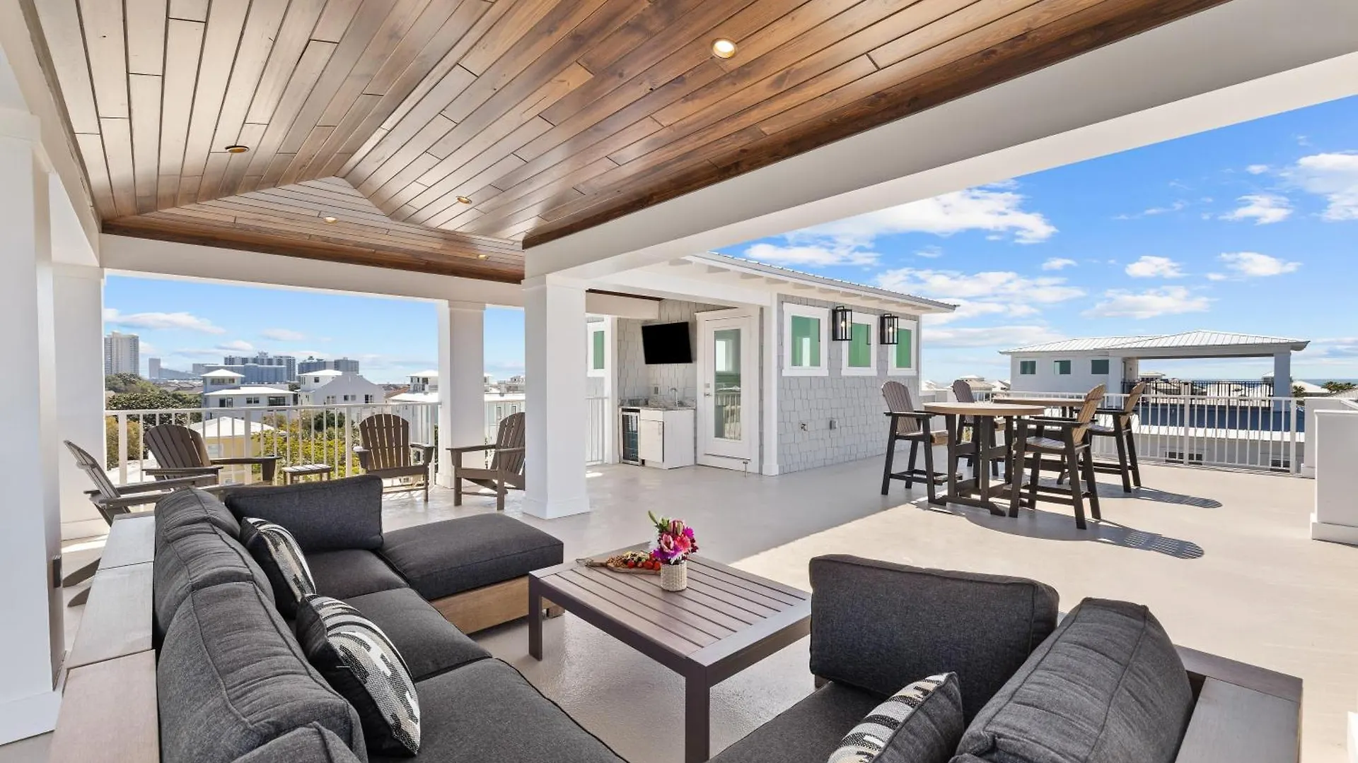 Villa Emerald Sunset By Avantstay 9bdr Poolgame Roomrooftopwalk To Destin