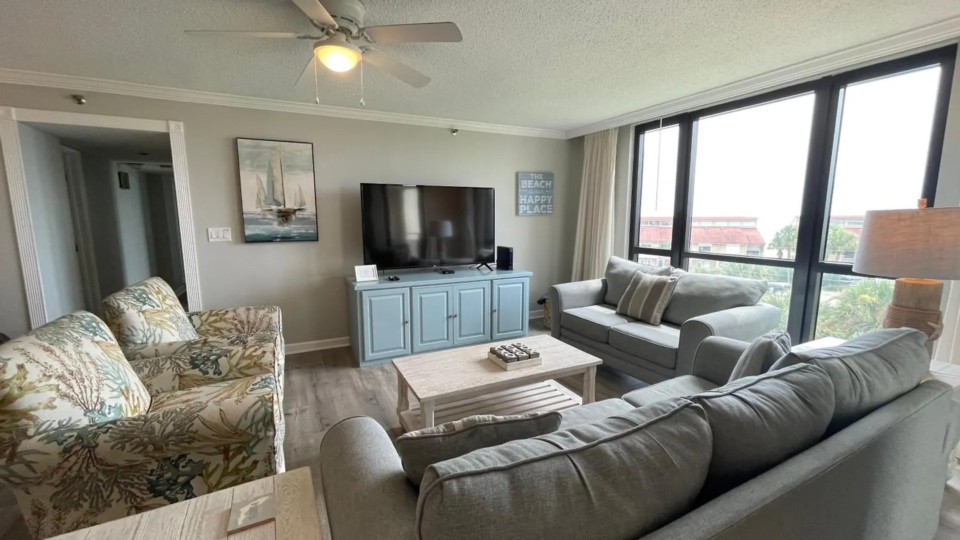 Coastal Tides At Enclave 403a