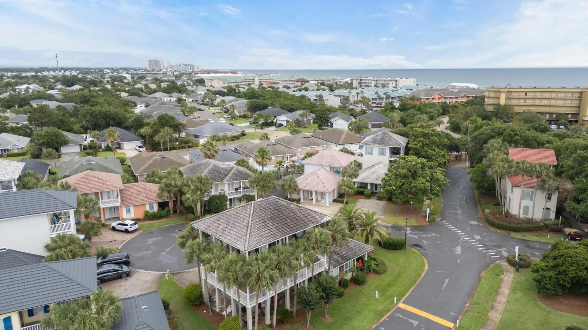 Caribbean Sun Sandy Toes Welcome Holiday home Destin