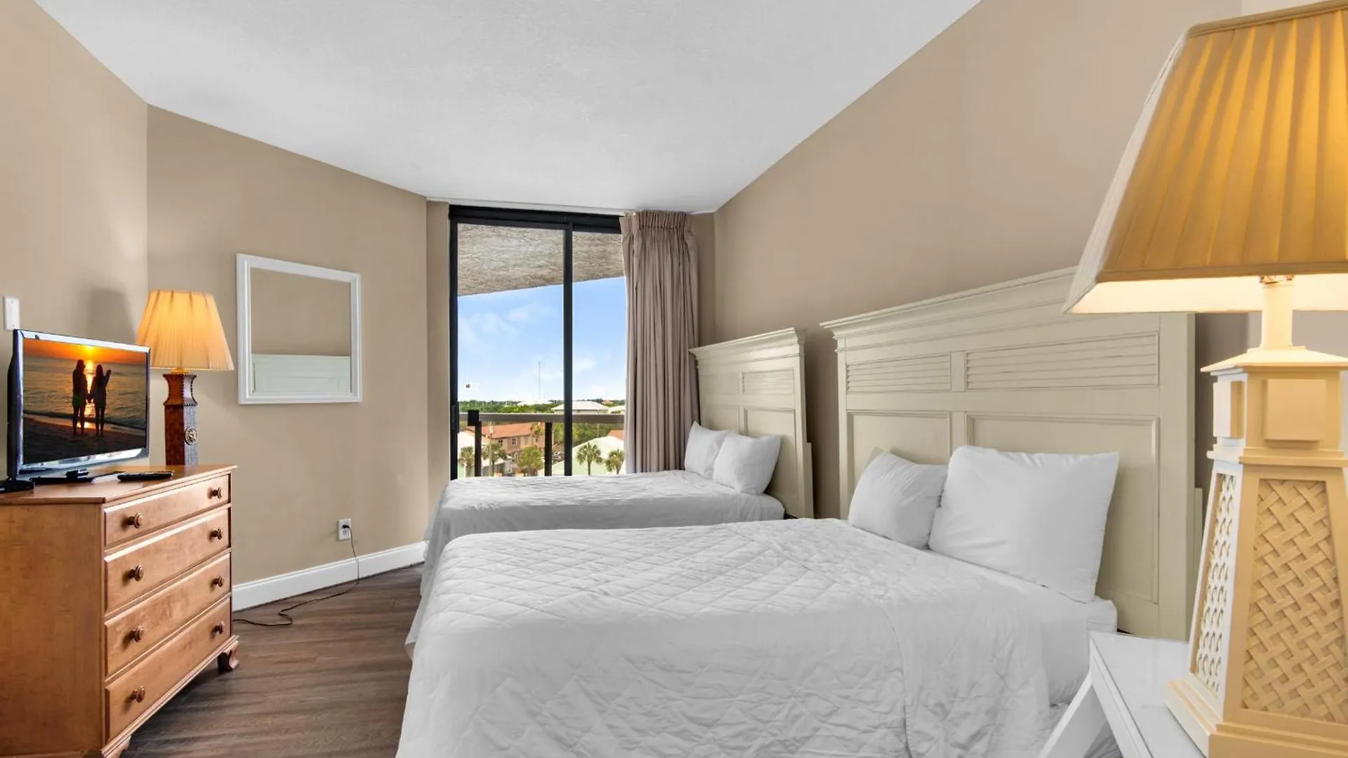 Surfside #311 Holiday home *