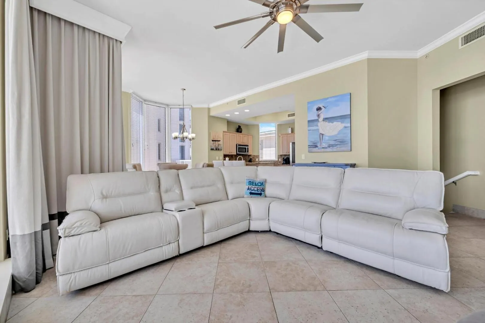 Beautiful Spacious Penthouse 2 Story Front Sleeps 12! 度假居 德斯廷