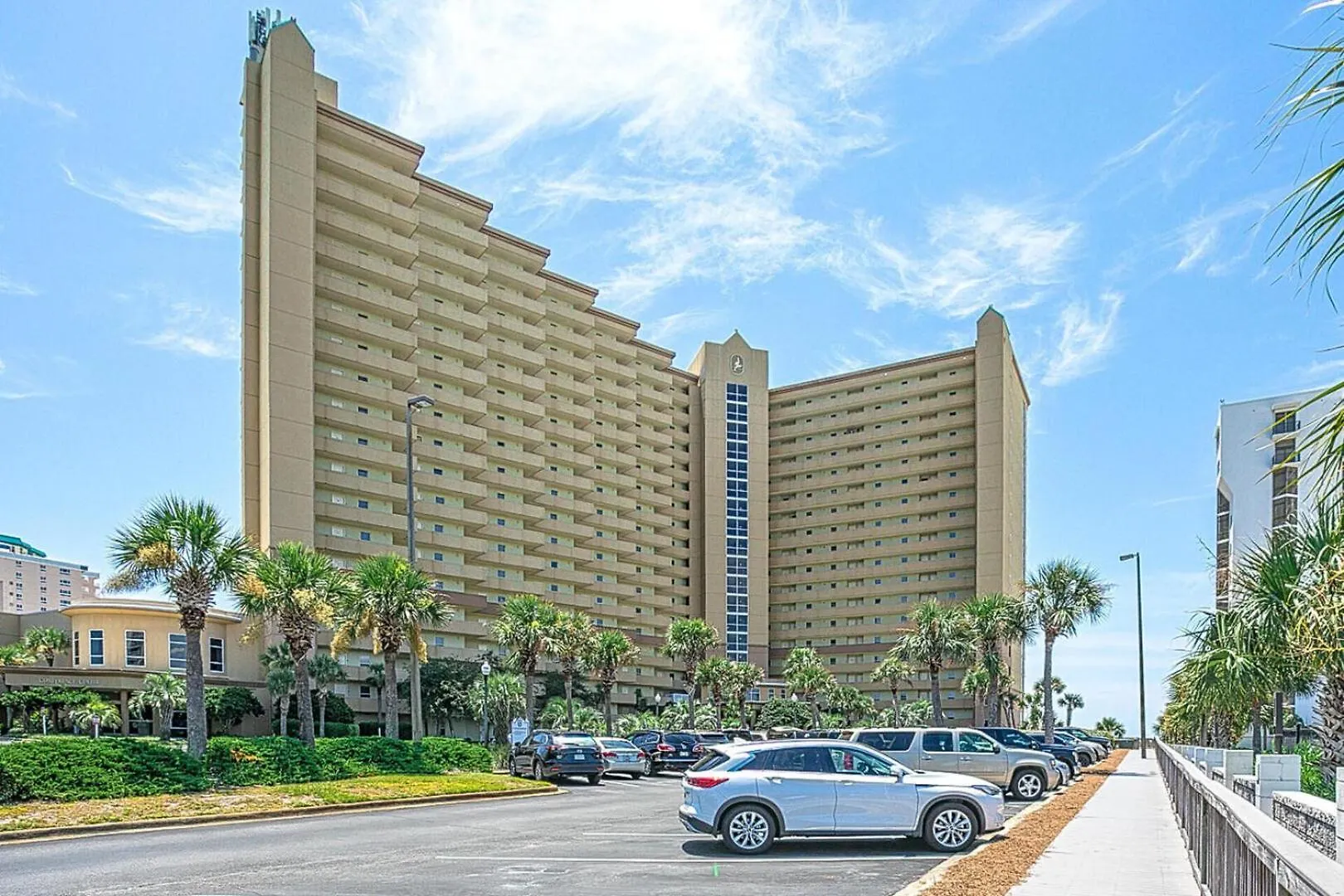 Beautiful Updated Pelican Unit!!! * Destin