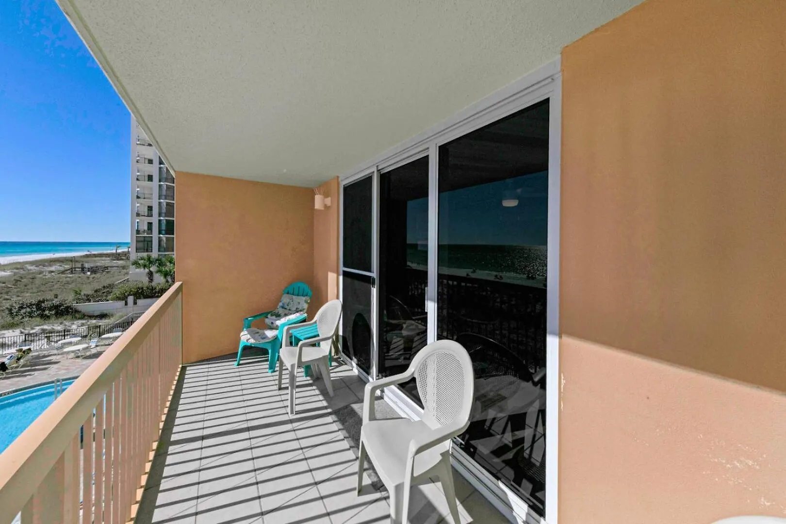 Beautiful Updated Pelican Unit!!! Destin