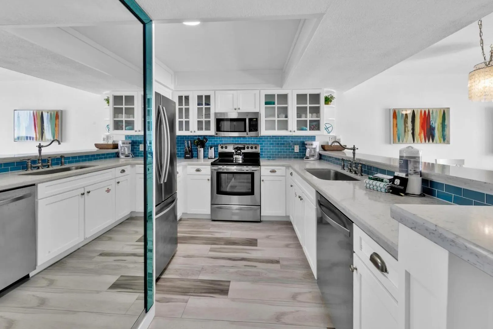Beautiful Updated Pelican Unit!!! * Destin
