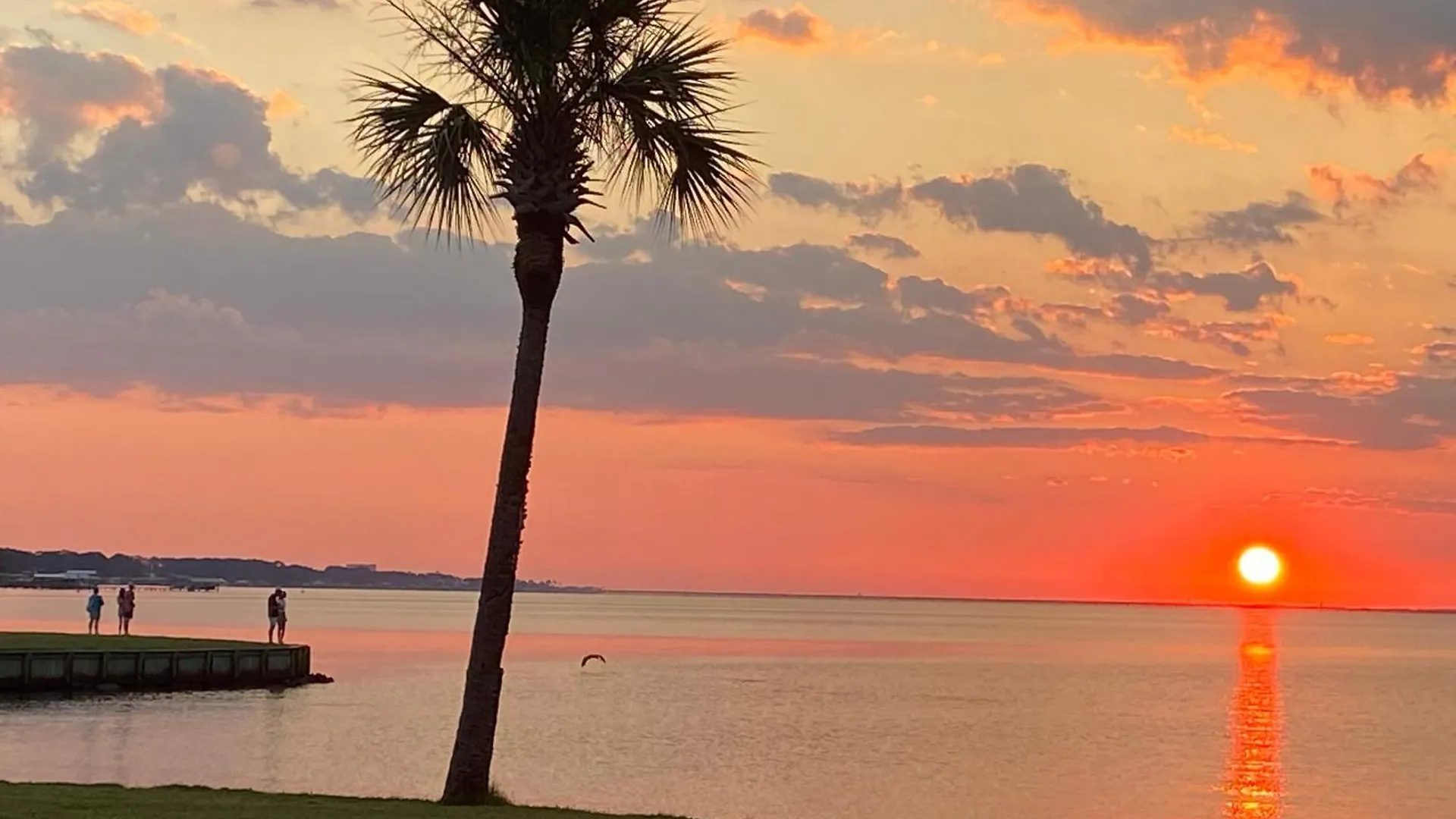 Sandestin Bayfront With Balcony And Breathtaking Views Destin