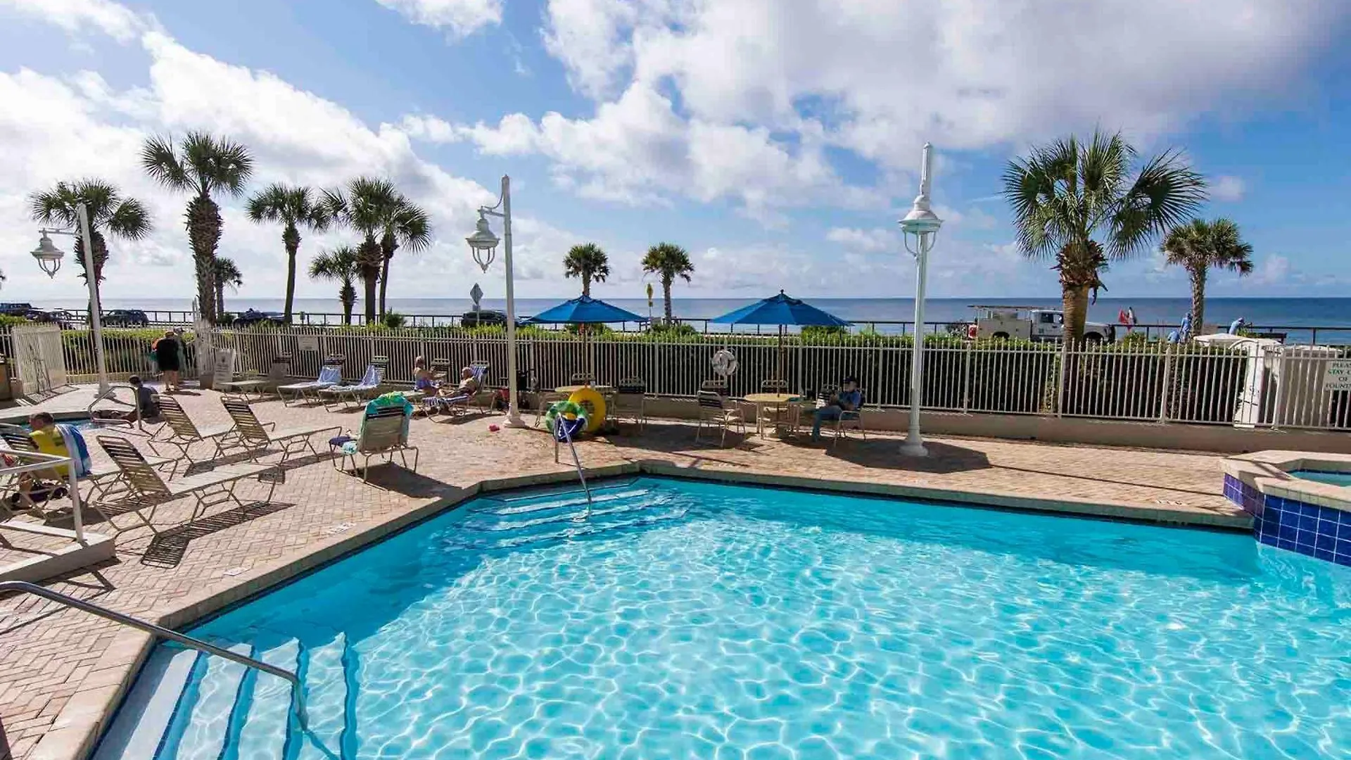 Apartment Majestic Sun 412a