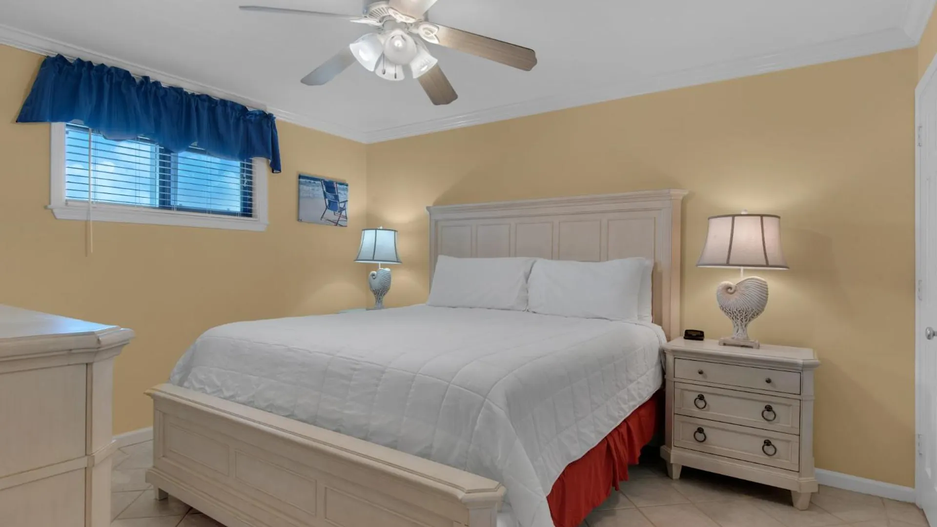 Crystal A11 By Newman-dailey Apartment
