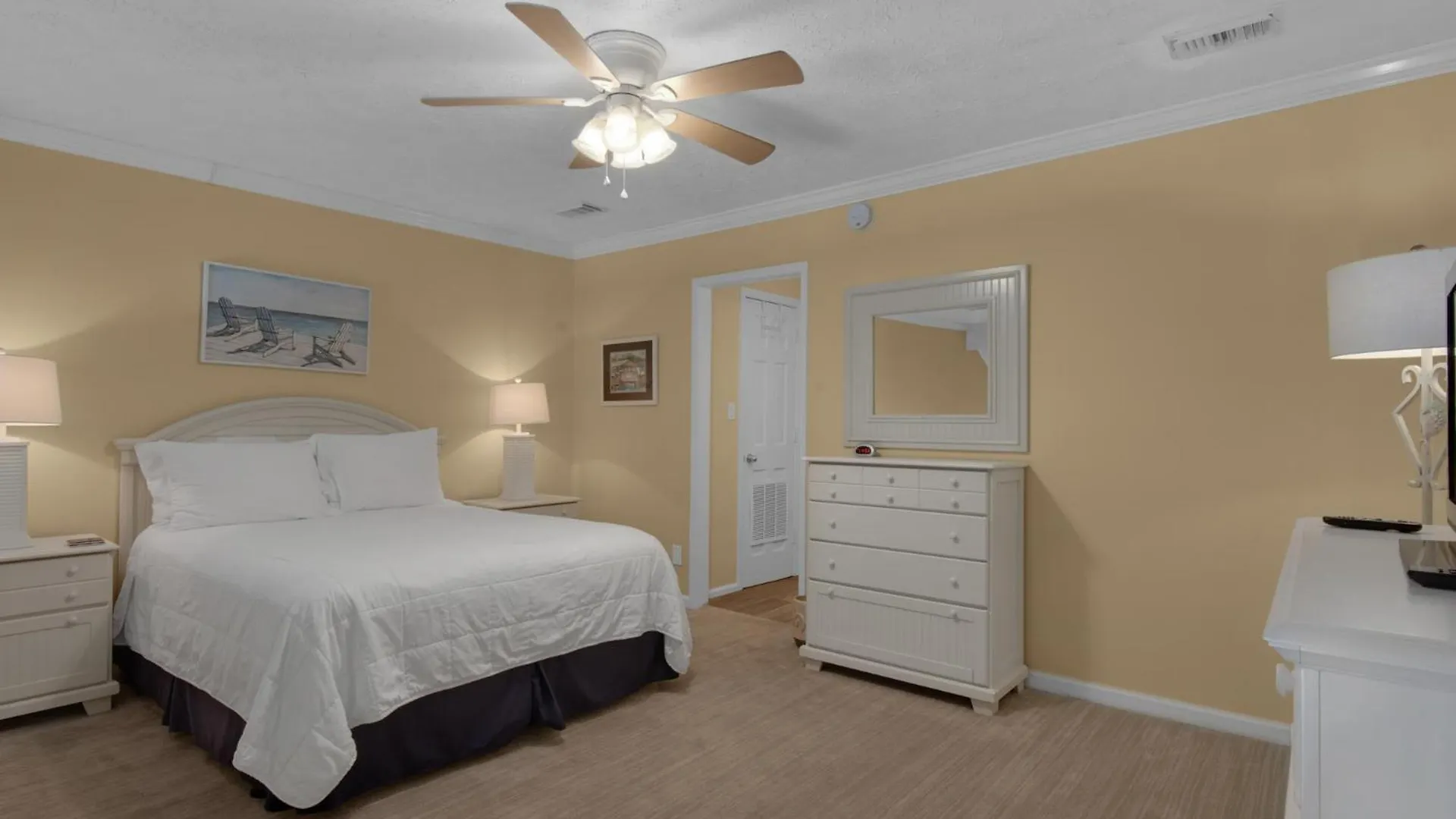Crystal A11 By Newman-dailey Apartment *