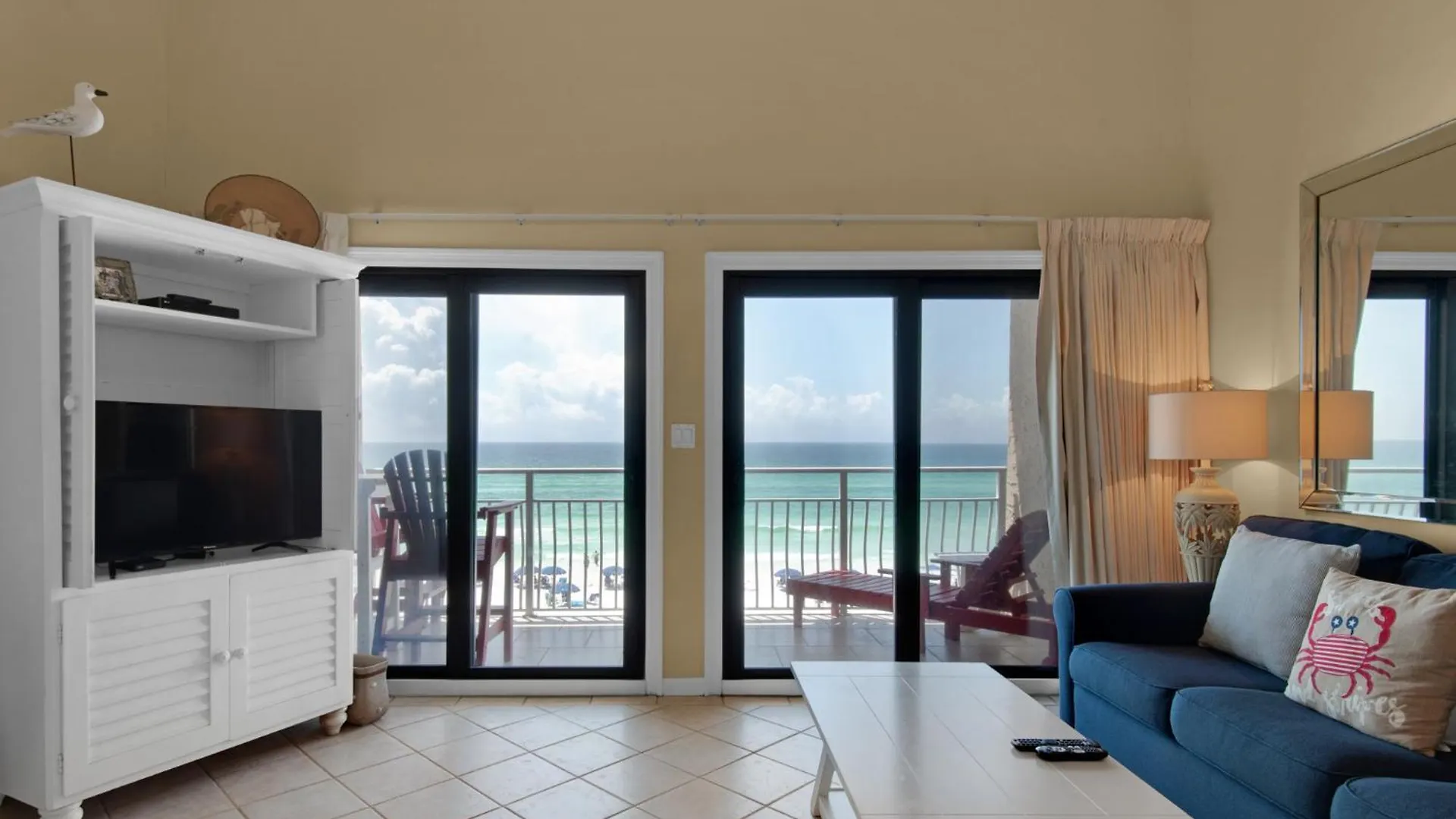 Crystal A11 By Newman-dailey Apartment *