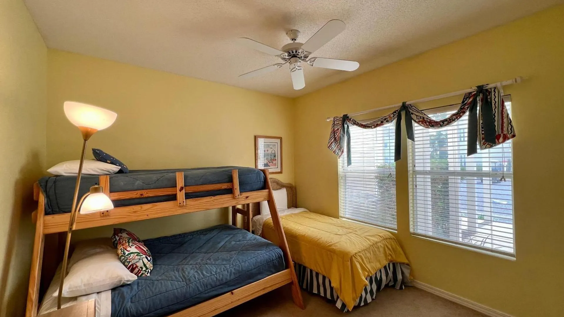 Sandpiper Cove 9128 *