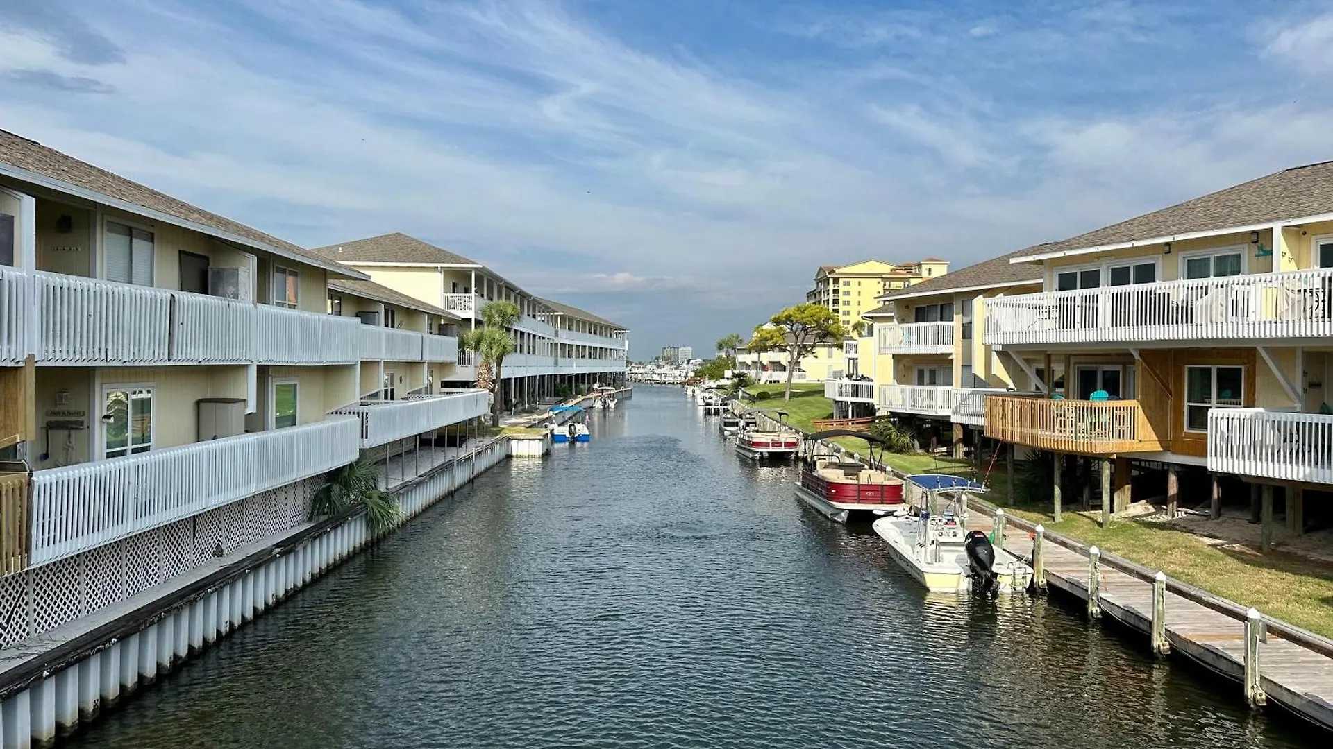 Sandpiper Cove 2125 *