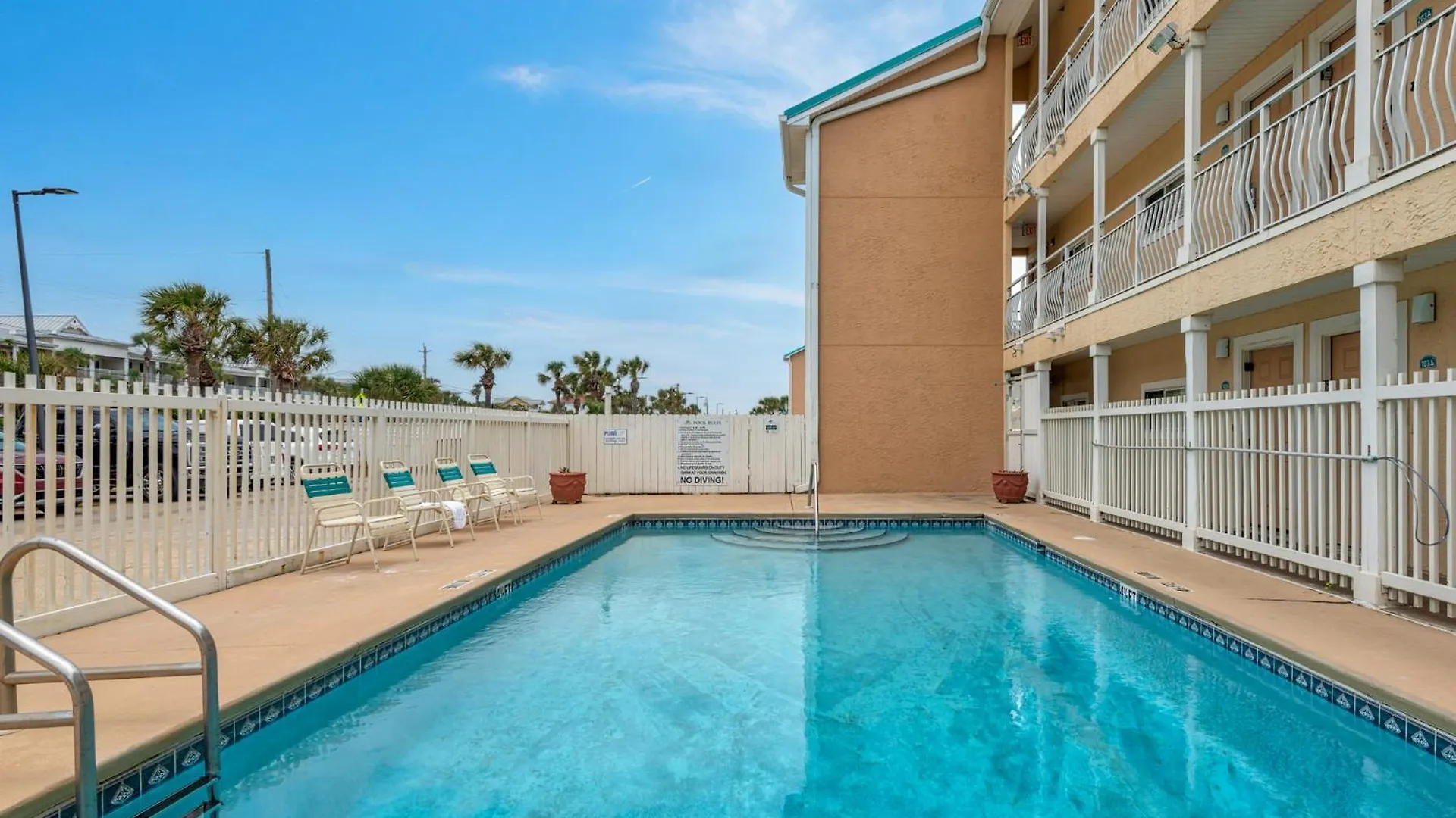 Apartment Crystal Sands 103a By Newman-dailey