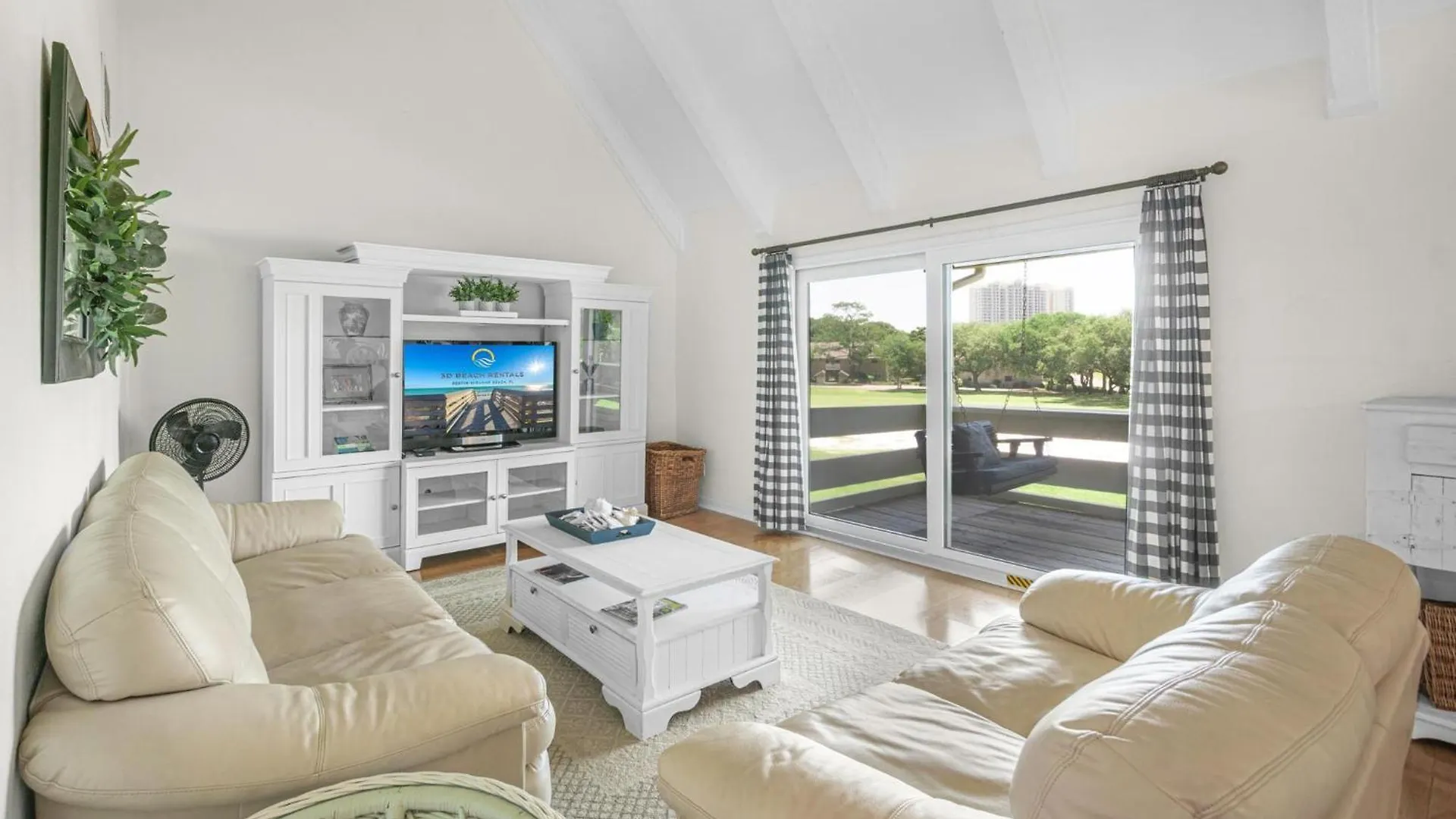 Seascape - 37c Holiday home *