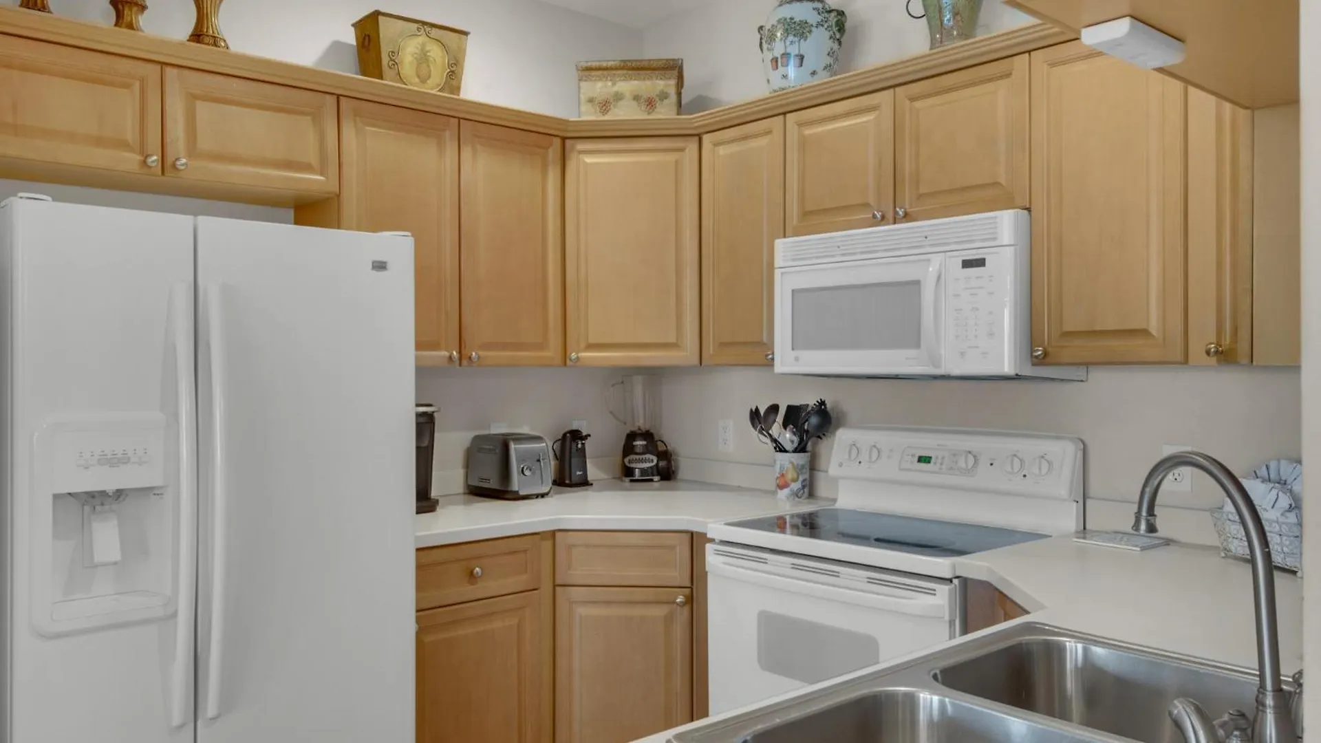 Holiday home Mediterranea 512d By Newman-dailey *