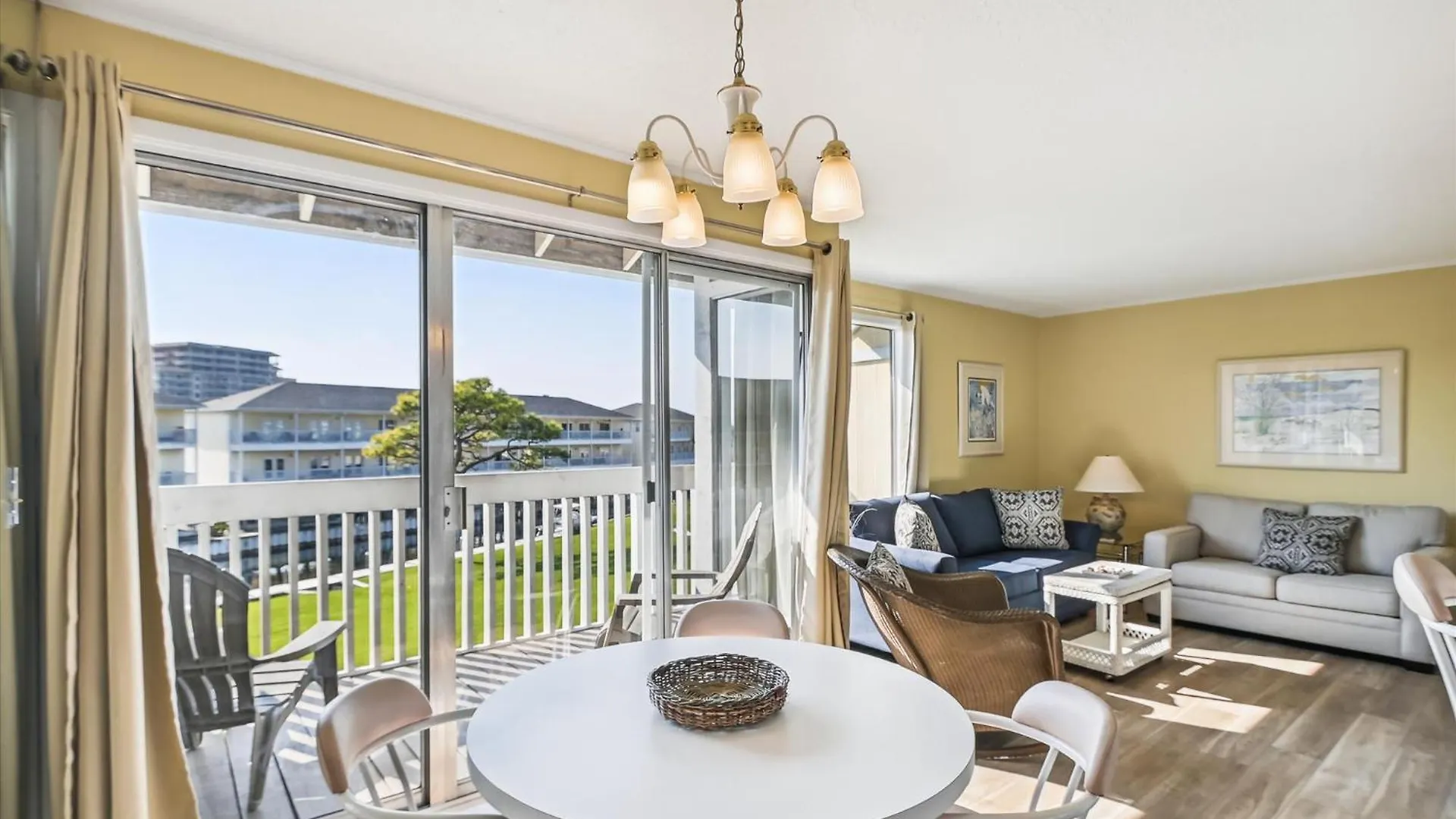 Sandpiper Cove 2042- By Isle *