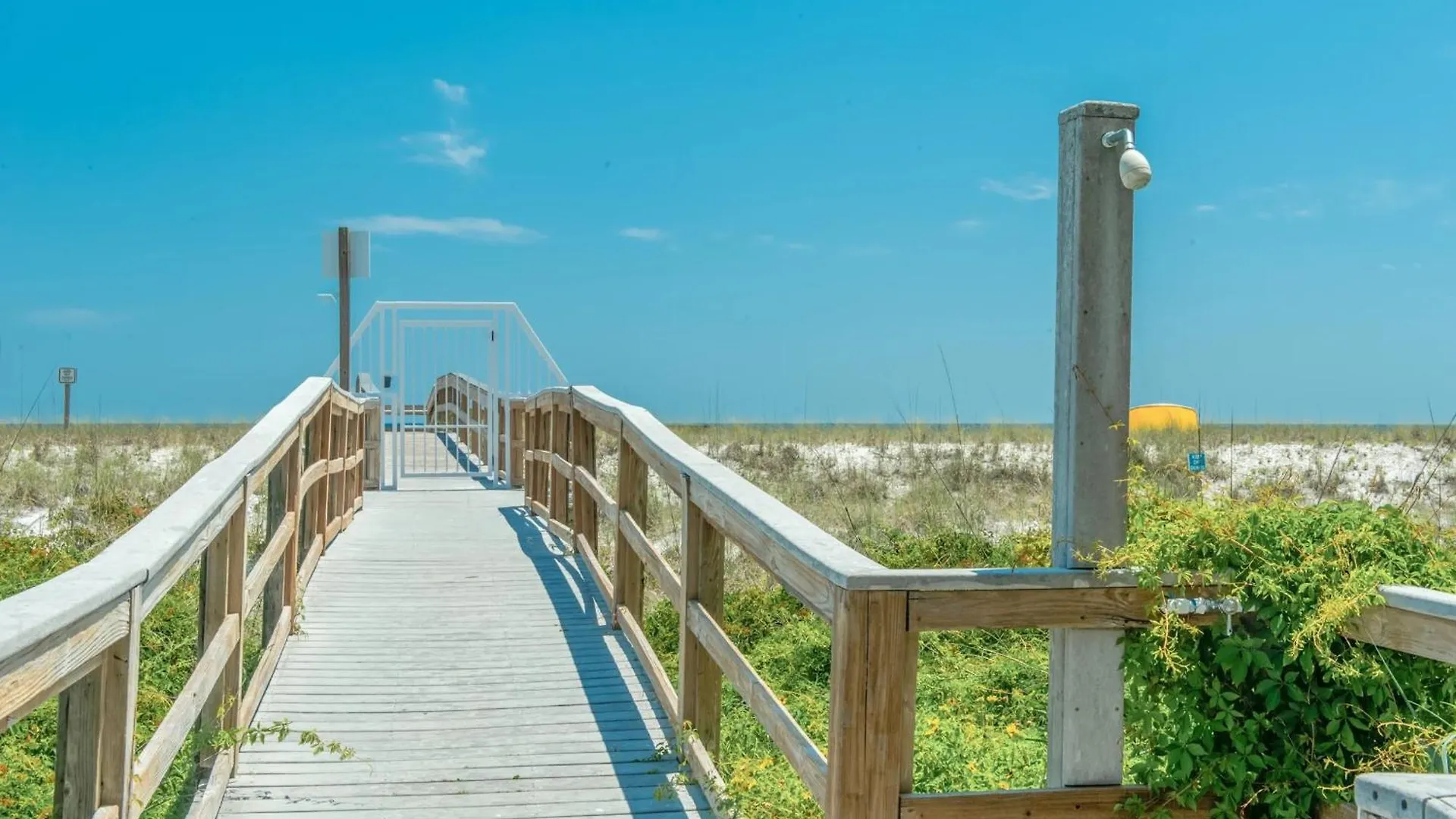 Apartment On The Gulf 603-by Isle *