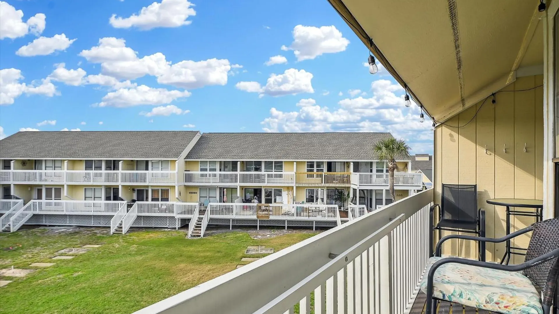 Sandpiper Cove 8226- By Isle Apartment *