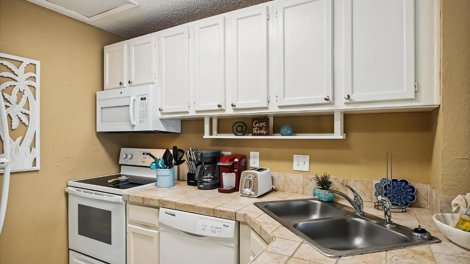 Sandpiper Cove 8226- By Isle
