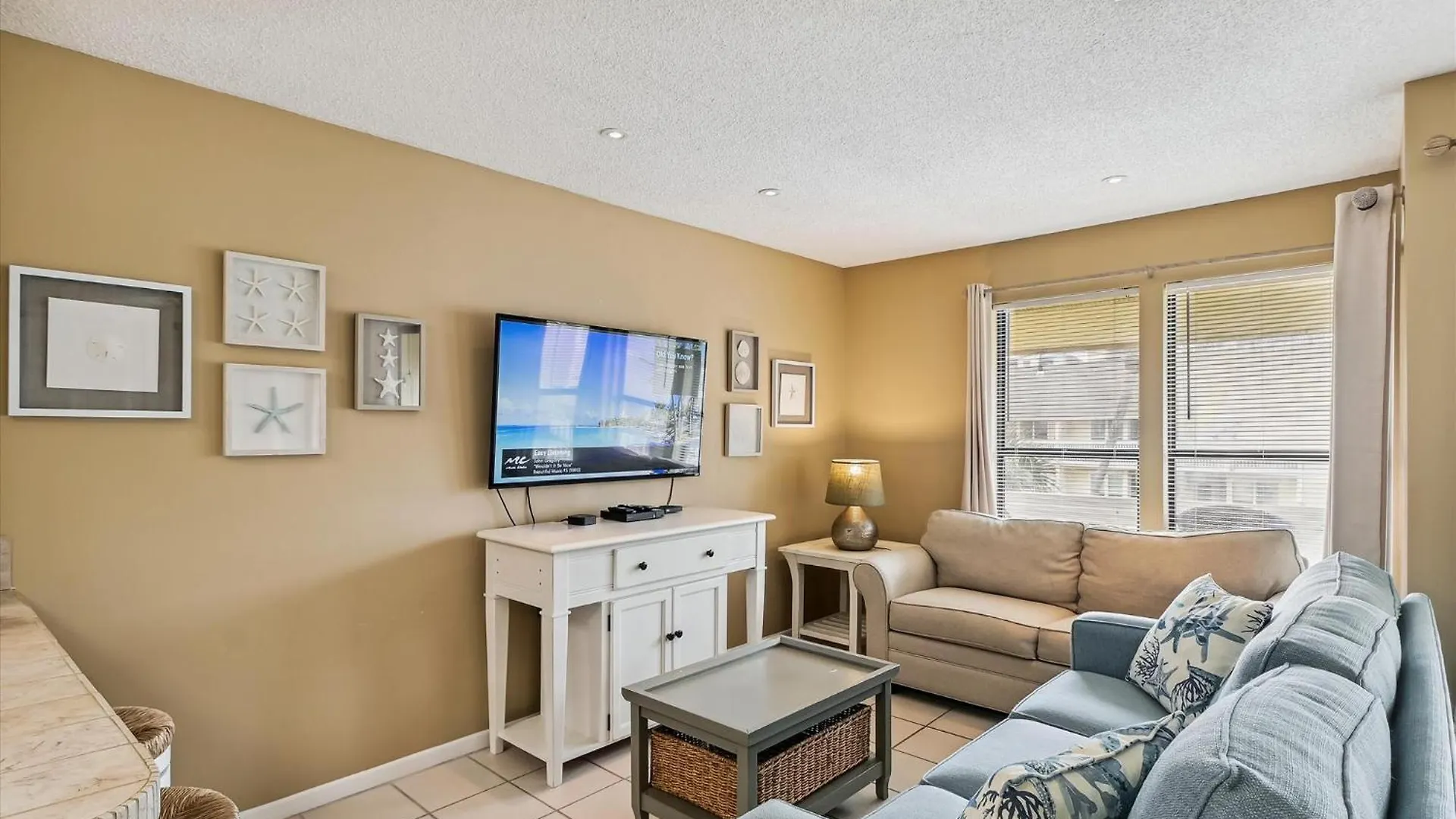 Sandpiper Cove 8226- By Isle