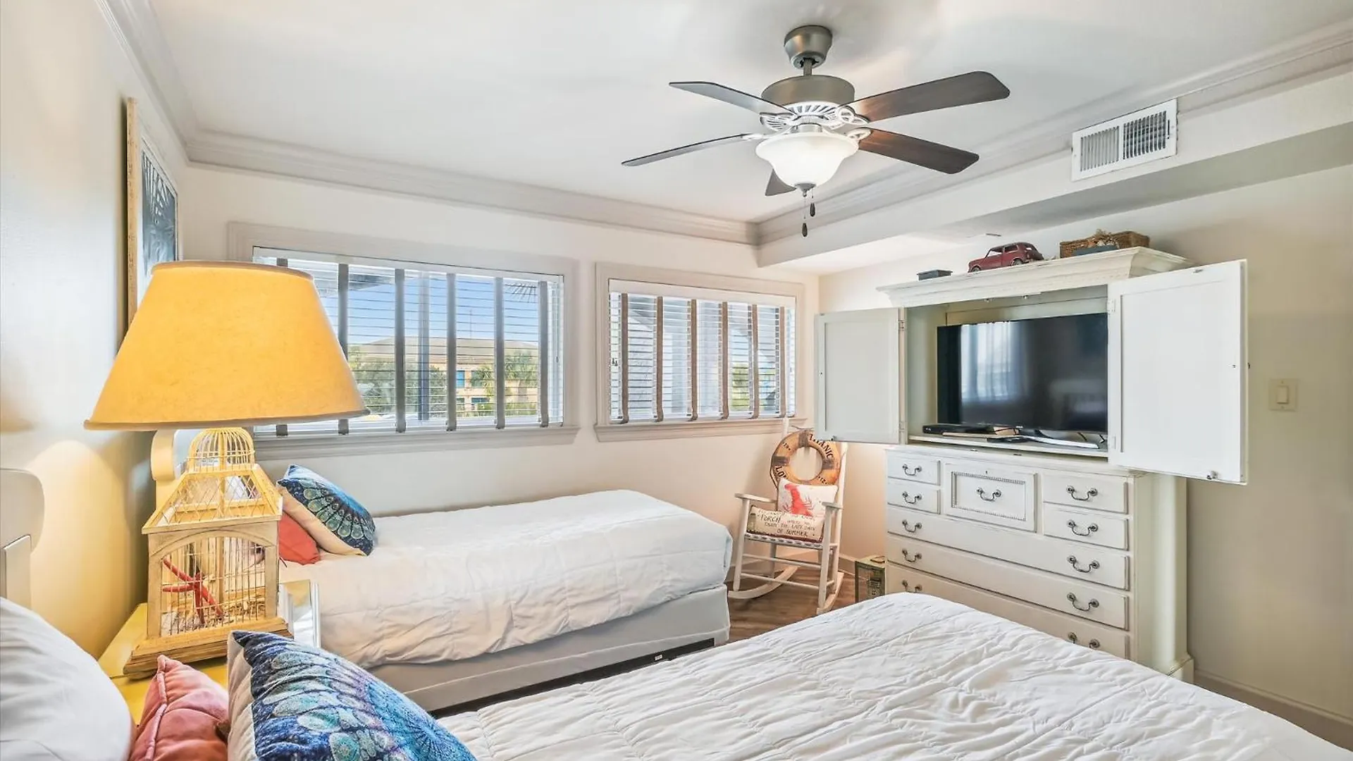 House 203d-by Isle Destin